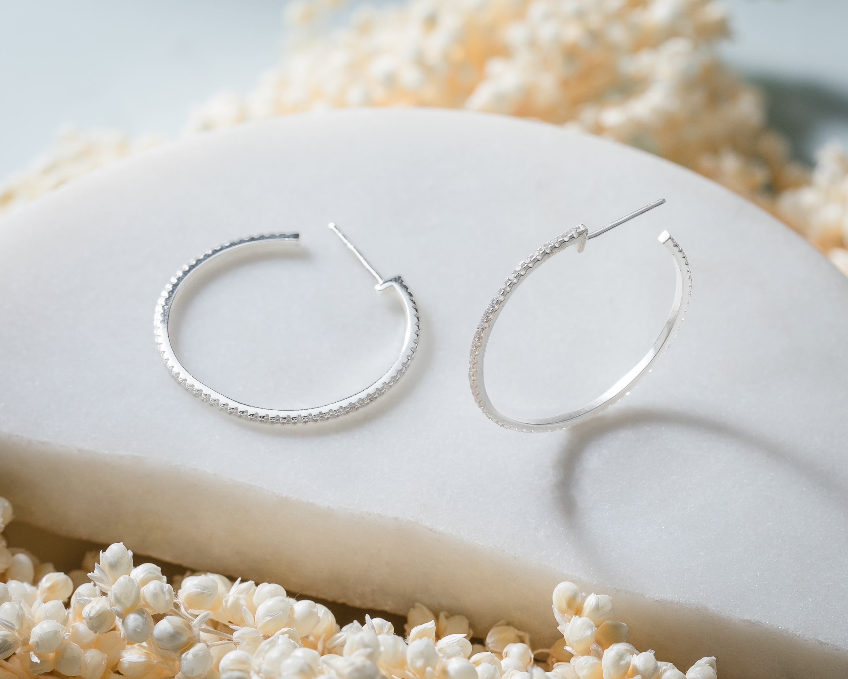 Foto 5 pulgar | Foto 4 | Arracadas de Plata Sahara