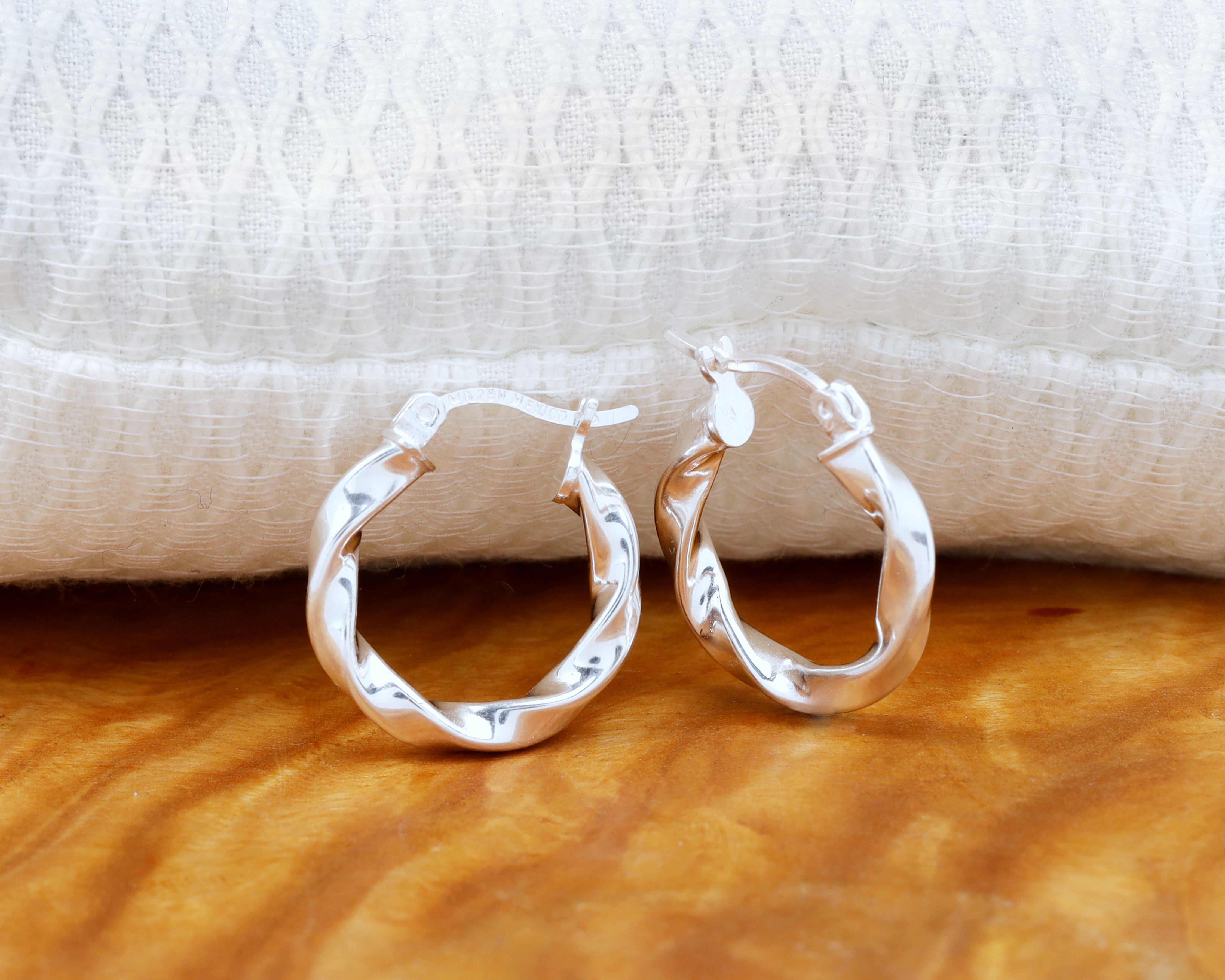 Foto 5 pulgar | Foto 4 | Arracadas de Plata Sahara