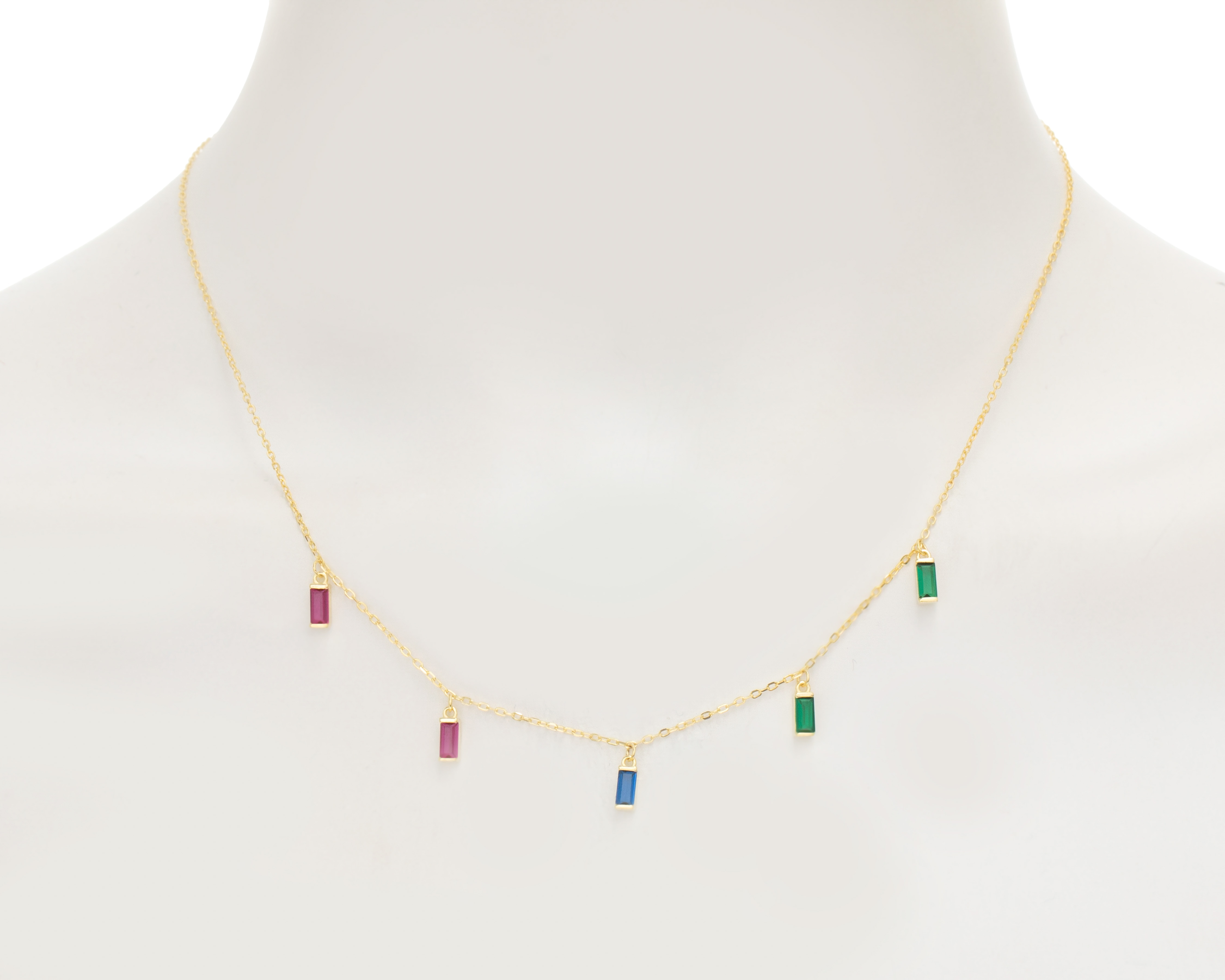 Foto 4 pulgar | Foto 3 | Collar de Plata Olivia And Jackson