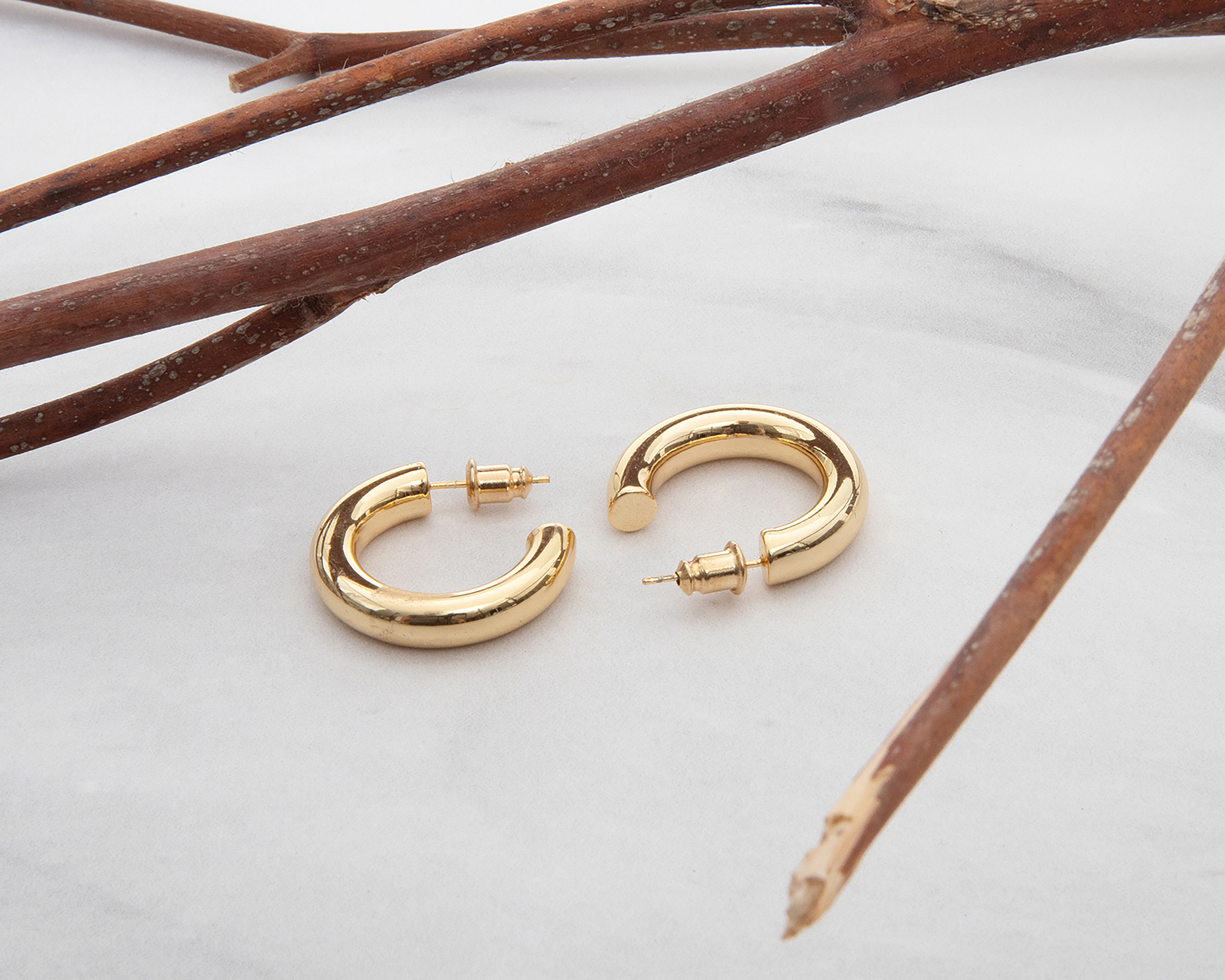 Foto 5 | Foto 5 | Arracadas de Chapa de Oro 18K Girondela