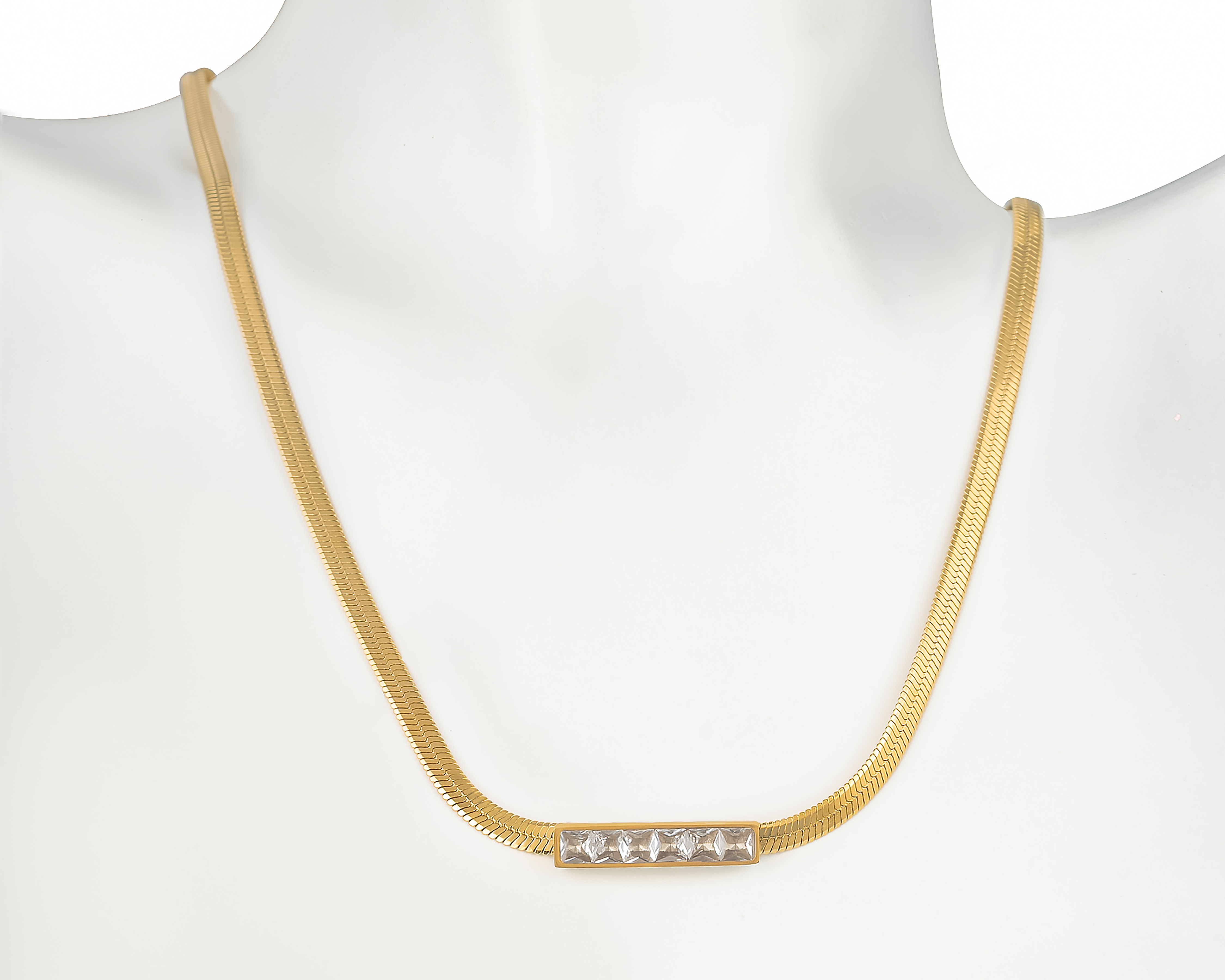 Foto 6 pulgar | Foto 5 | Collar de Acero Inoxidable Jennifer Lopez