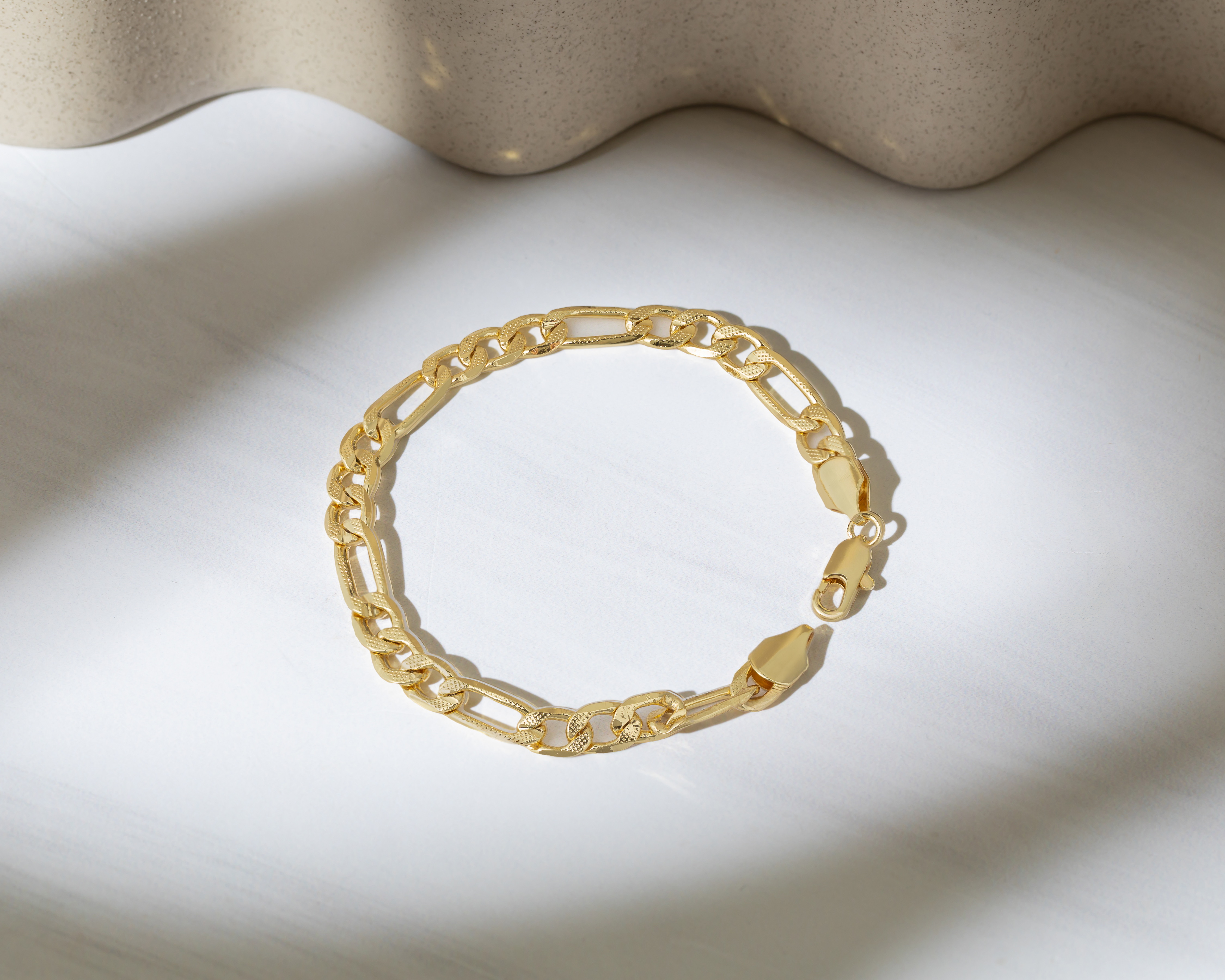 Foto 5 pulgar | Foto 4 | Pulsera de Chapa de Oro 18K Plafer