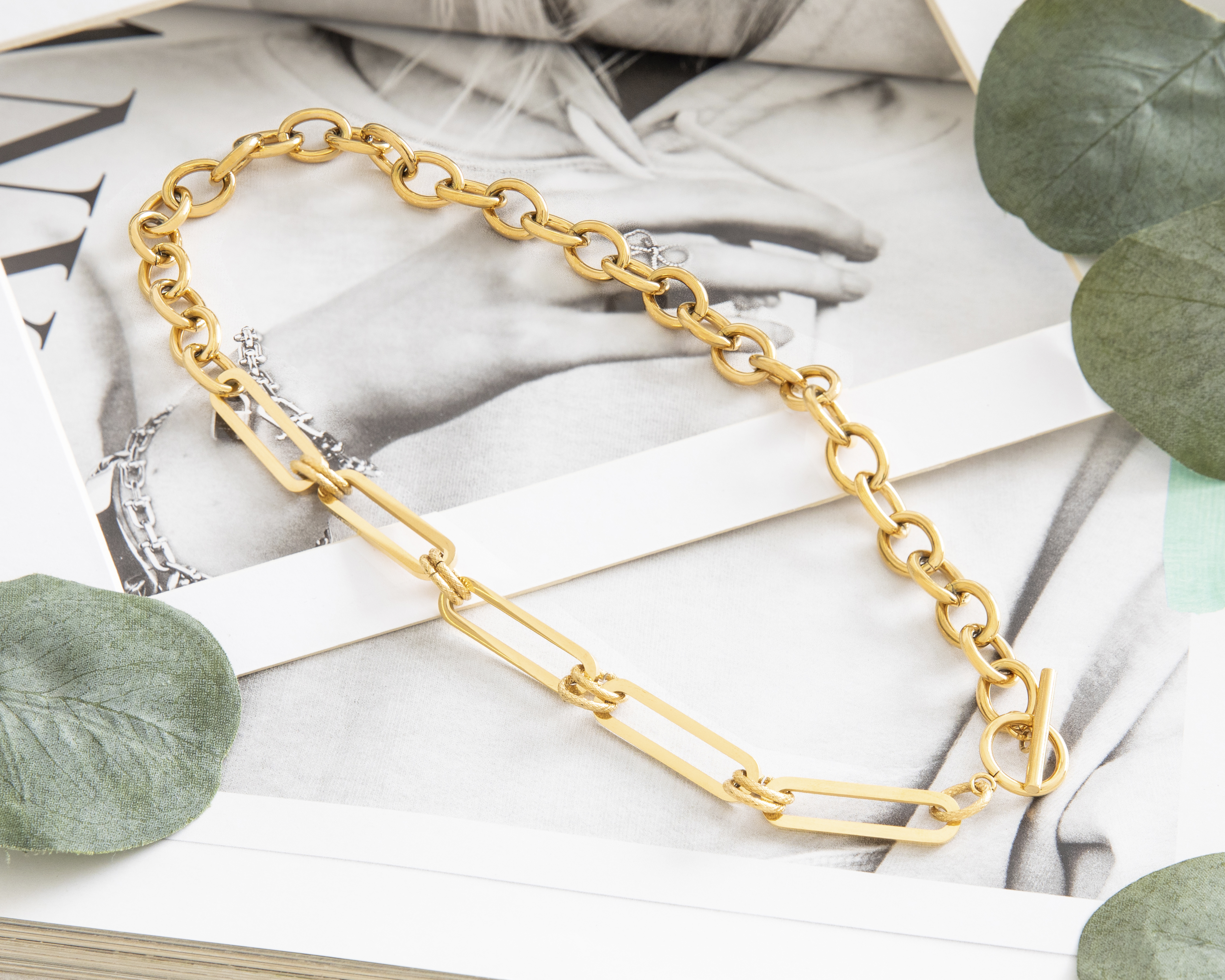 Foto 6 pulgar | Foto 5 | Cadena de Acero Inoxidable Jennifer Lopez