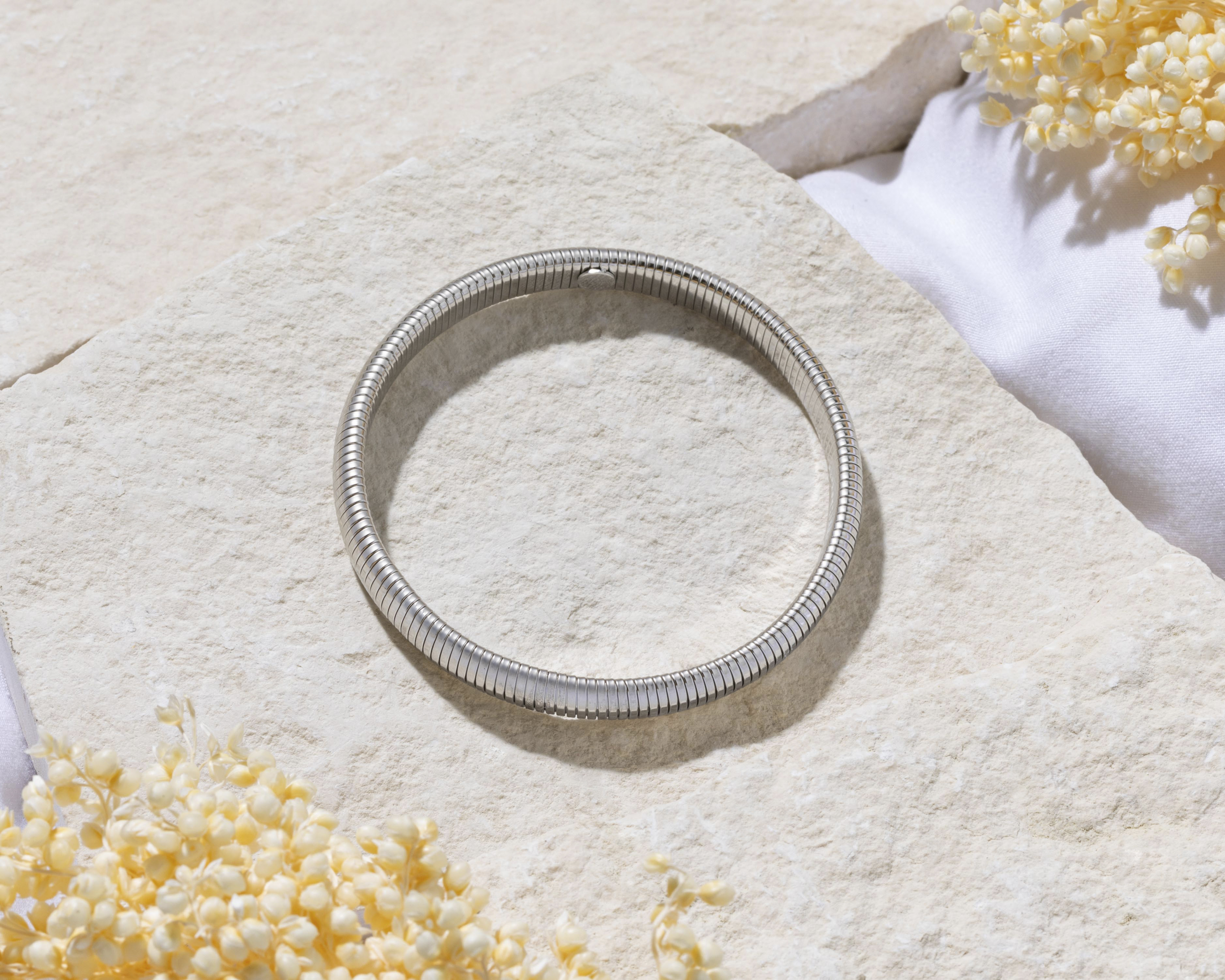 Foto 7 pulgar | Foto 6 | Pulsera de Acero Inoxidable Jennifer Lopez