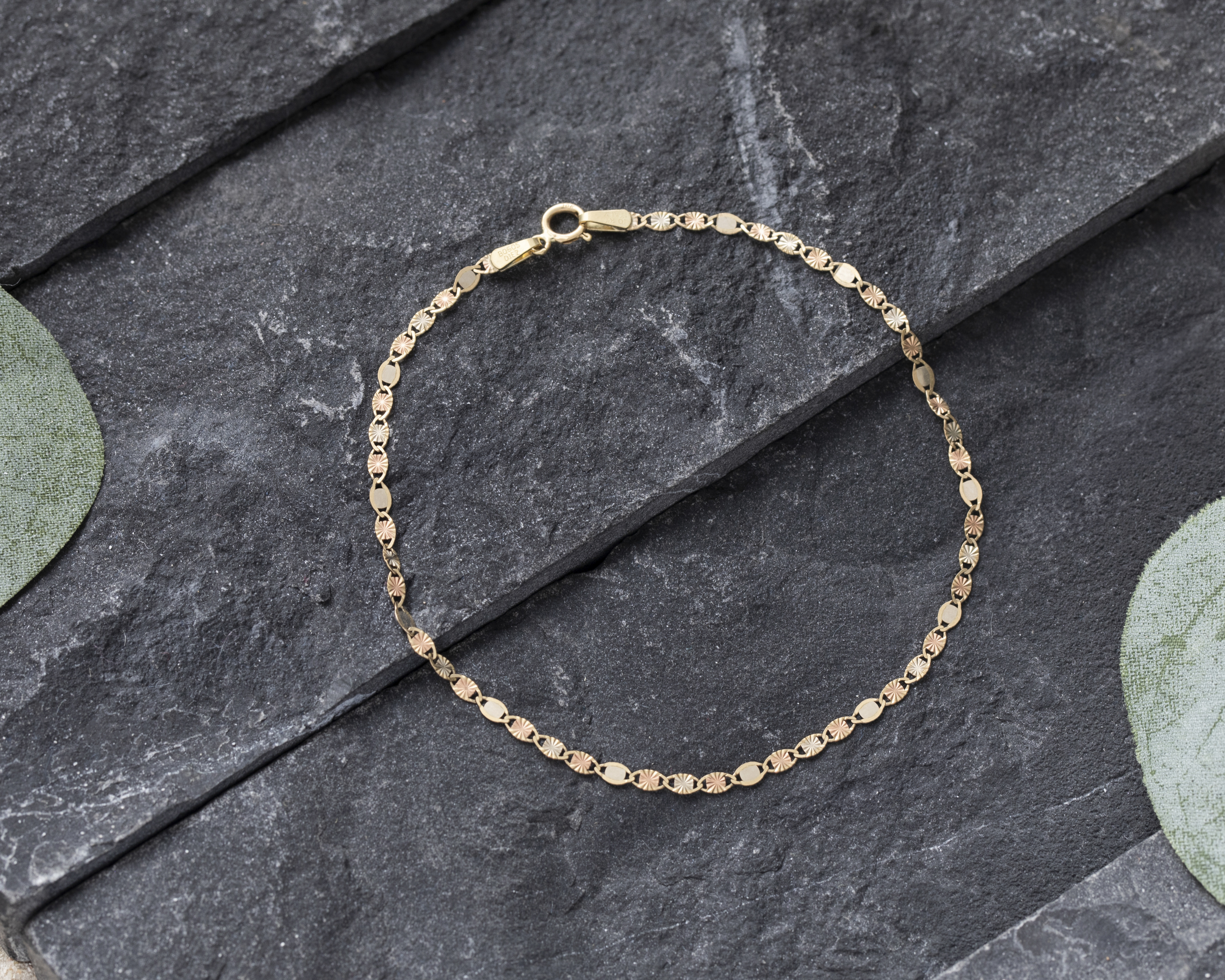 Foto 4 | Foto 4 | Pulsera de Oro 10K Bogosdiez