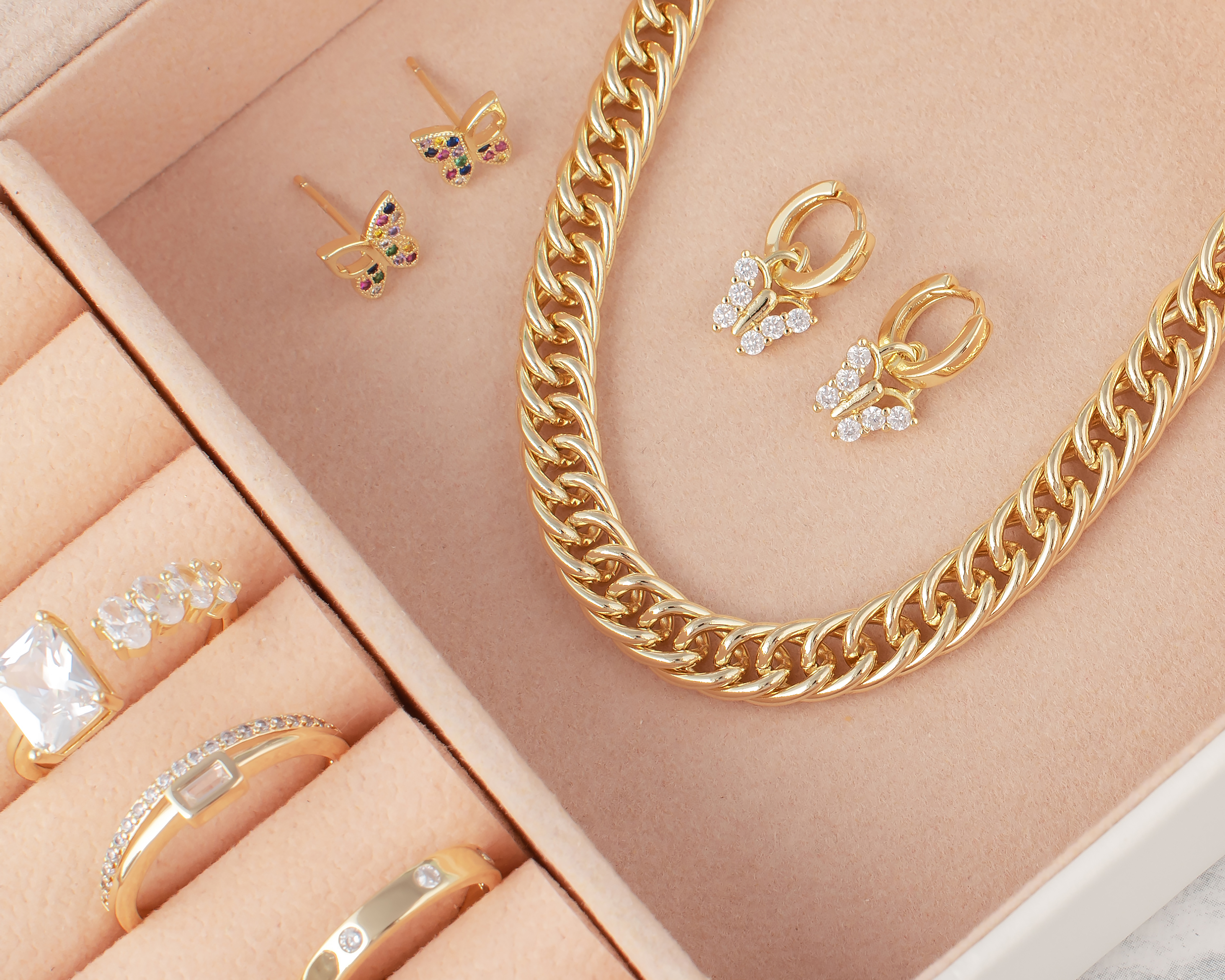 Foto 6 | Foto 6 | Cadena de Chapa de Oro 18K Jennifer Lopez