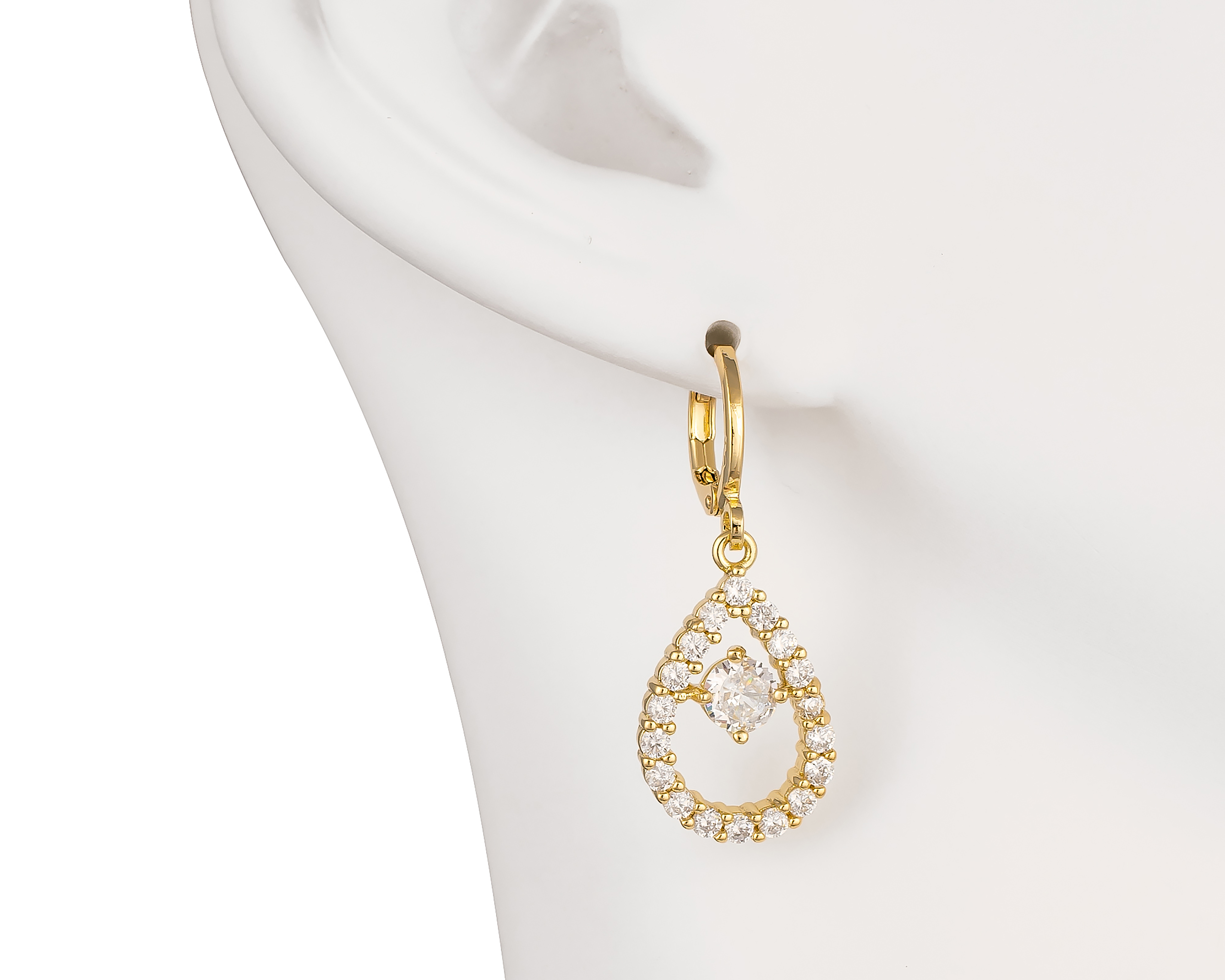 Foto 6 pulgar | Foto 5 | Aretes de Chapa de Oro 18K Plafer