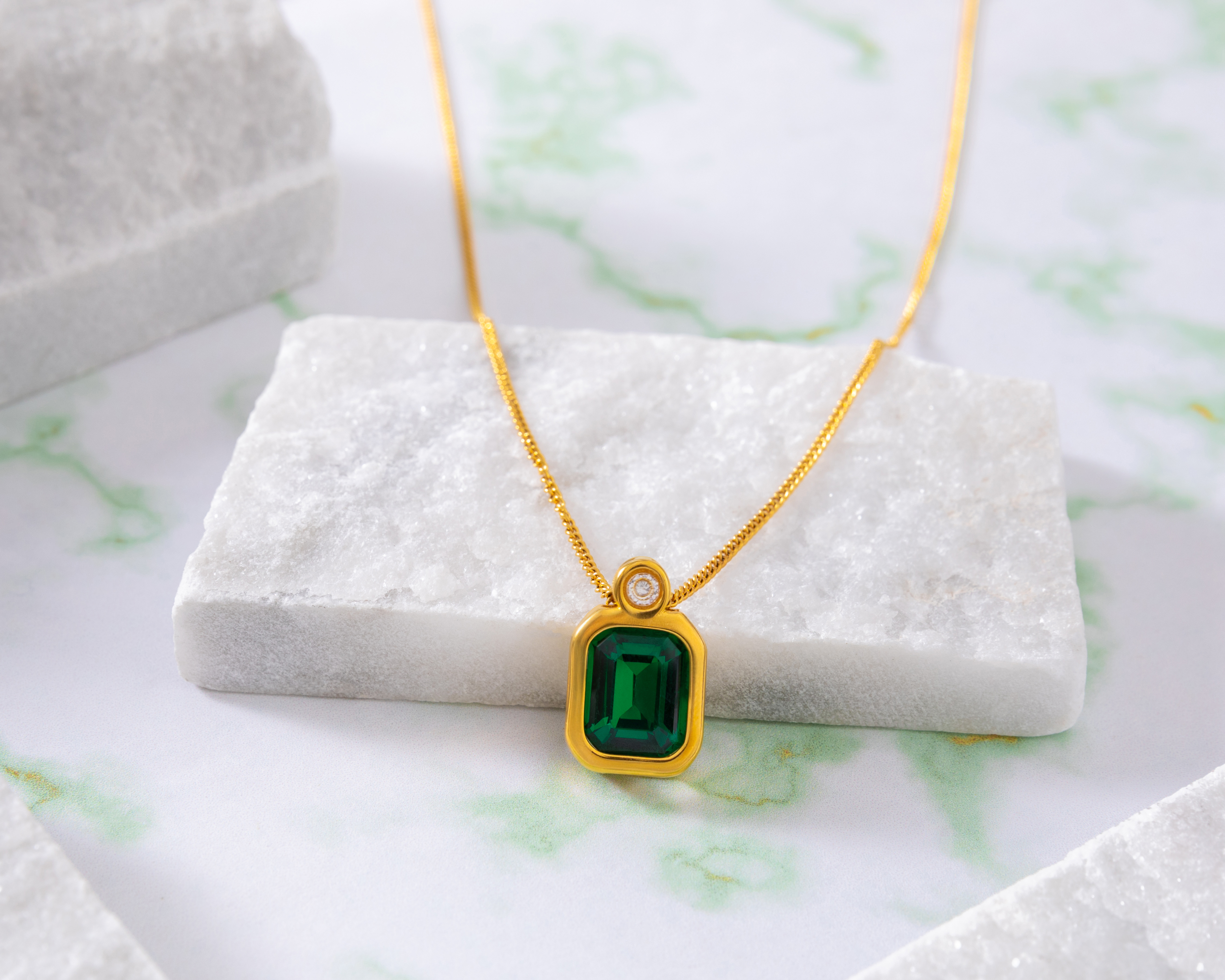 Foto 5 | Foto 5 | Collar de Acero Inoxidable Jennifer Lopez