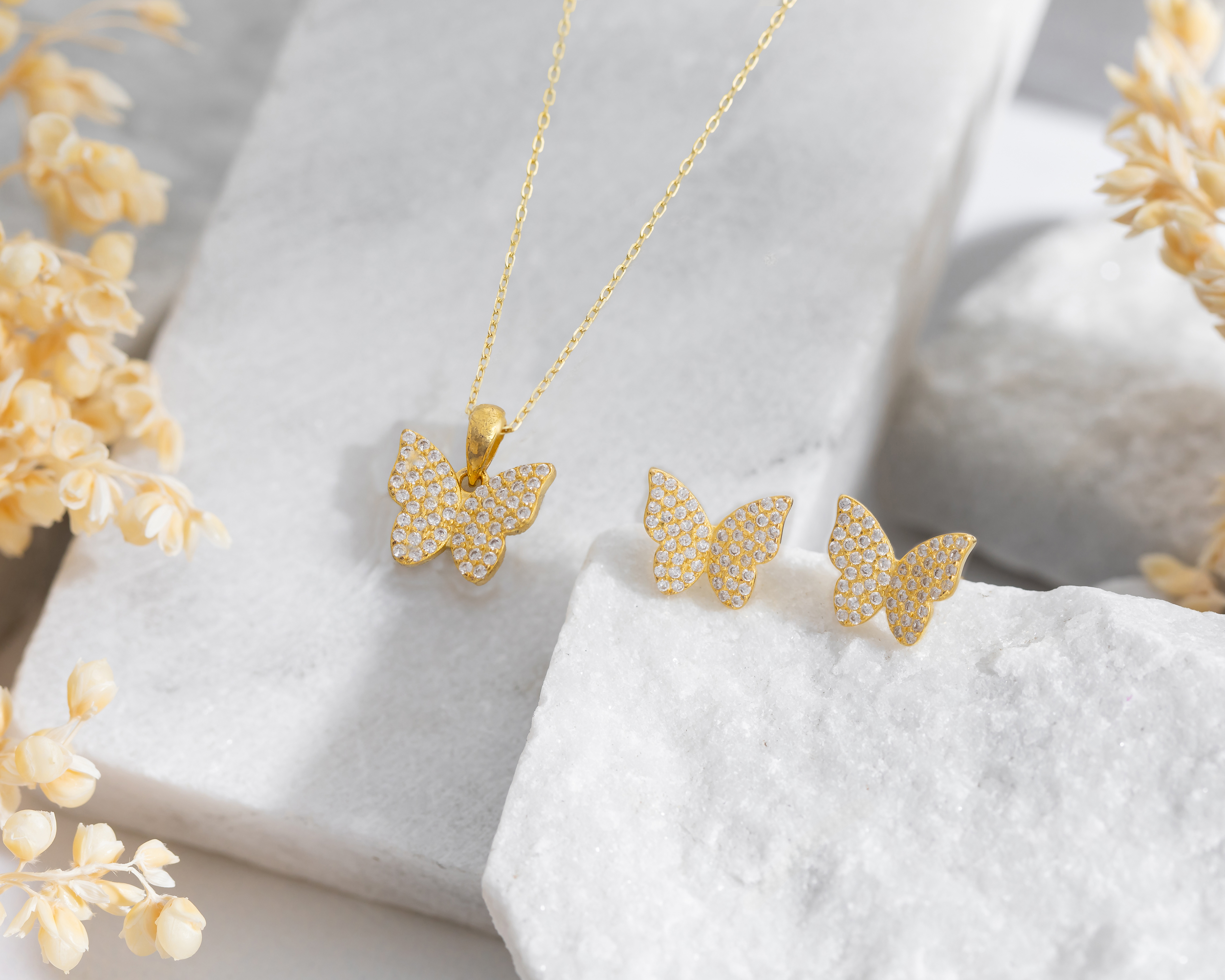 Foto 5 pulgar | Foto 4 | Collar y Aretes de Plata con Chapa de Oro 14K Stella Picciotto 2 Piezas