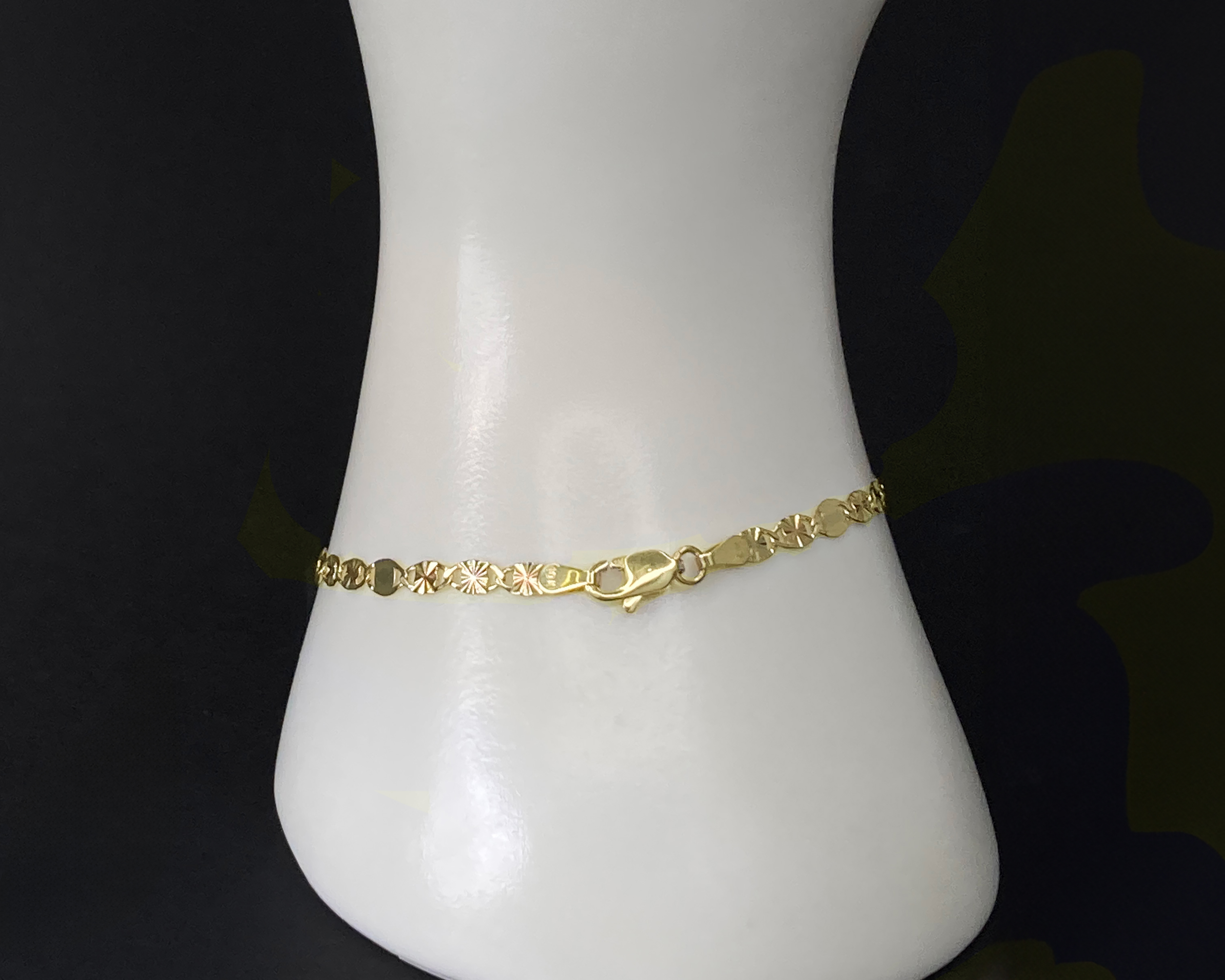 Foto 5 pulgar | Foto 4 | Pulsera de Oro 10k Vieri