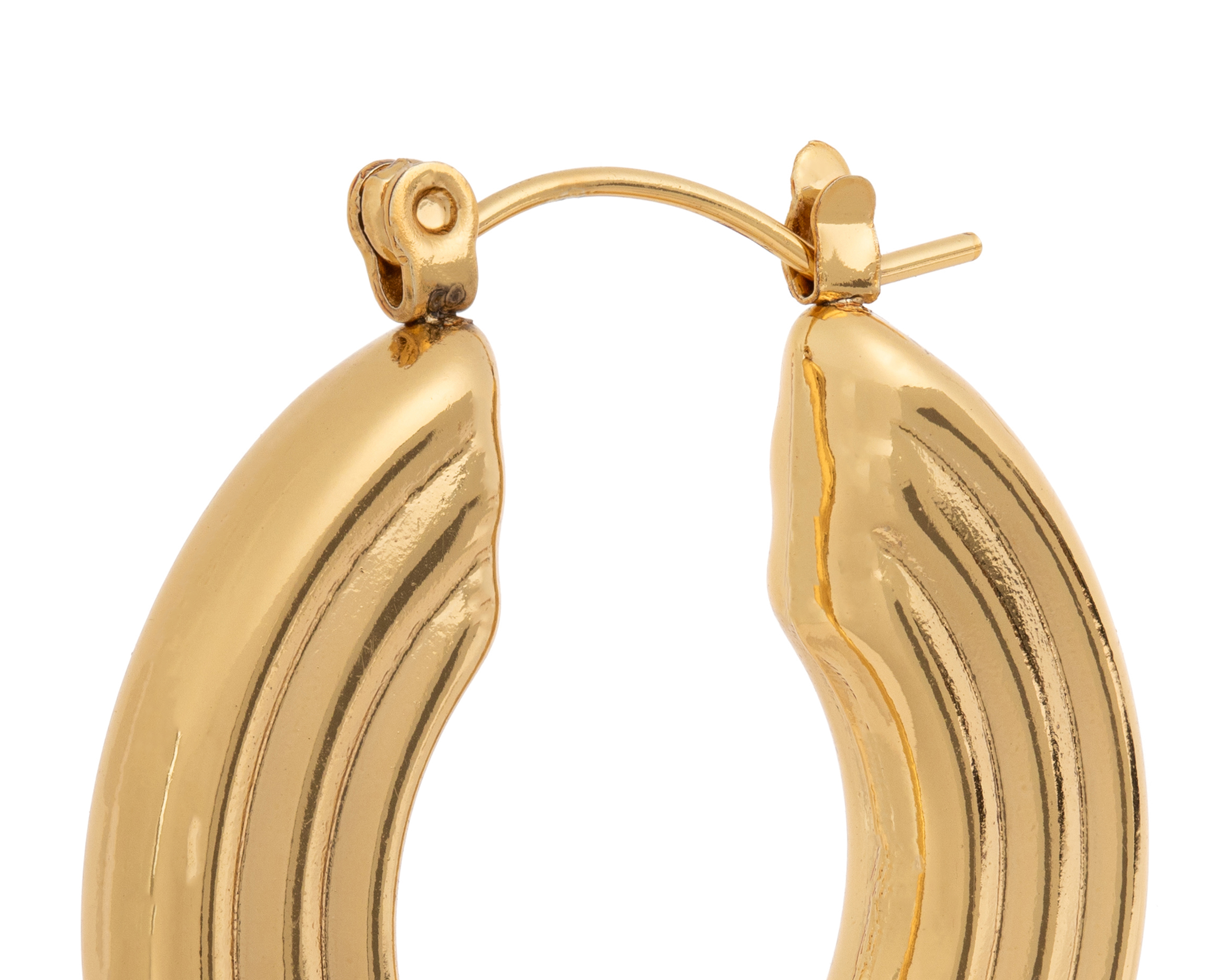 Foto 4 pulgar | Foto 3 | Arracadas Chapa de Oro 18k Steeltime