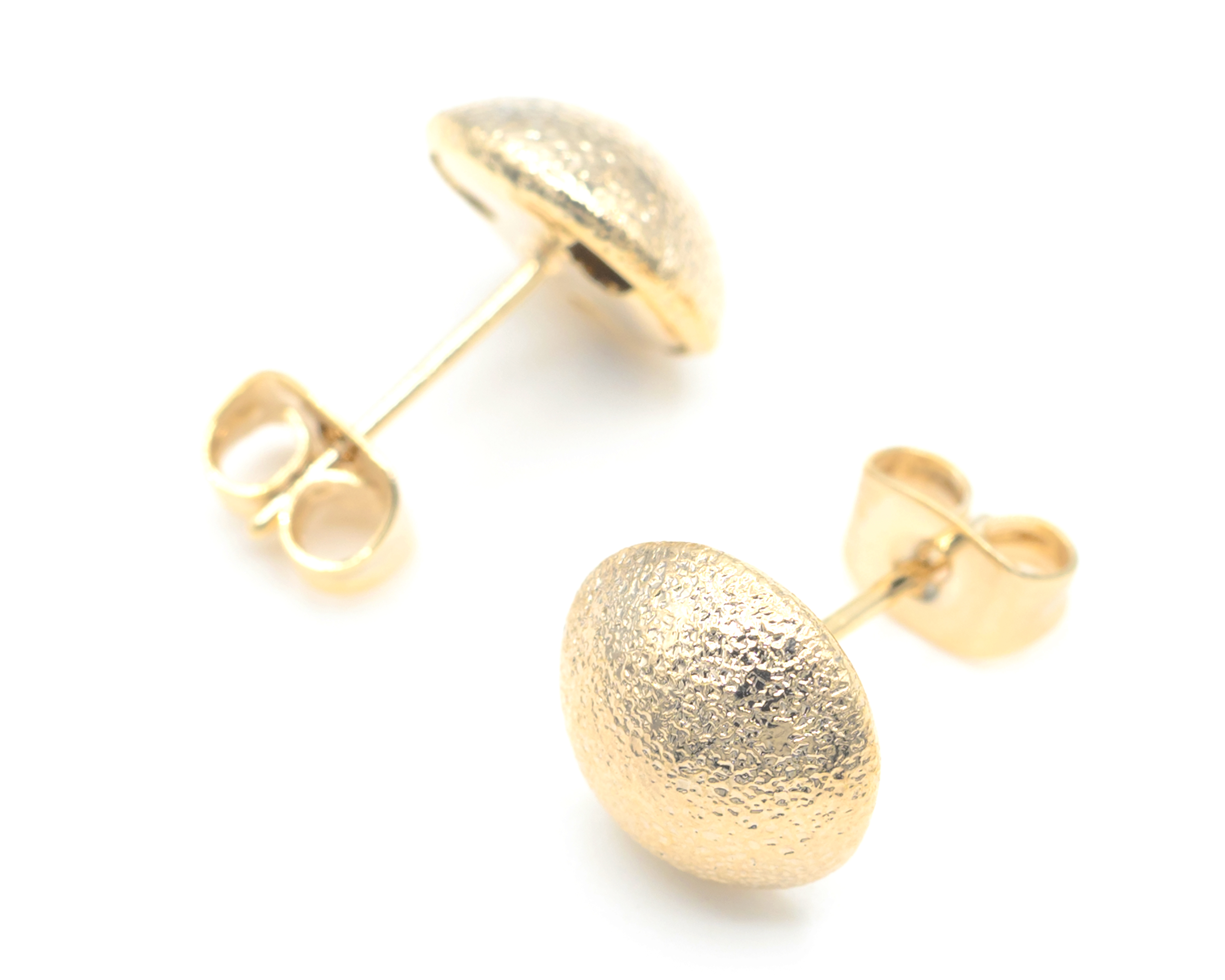 Foto 3 pulgar | Foto 2 | Aretes de Chapa de Oro 18k Petra