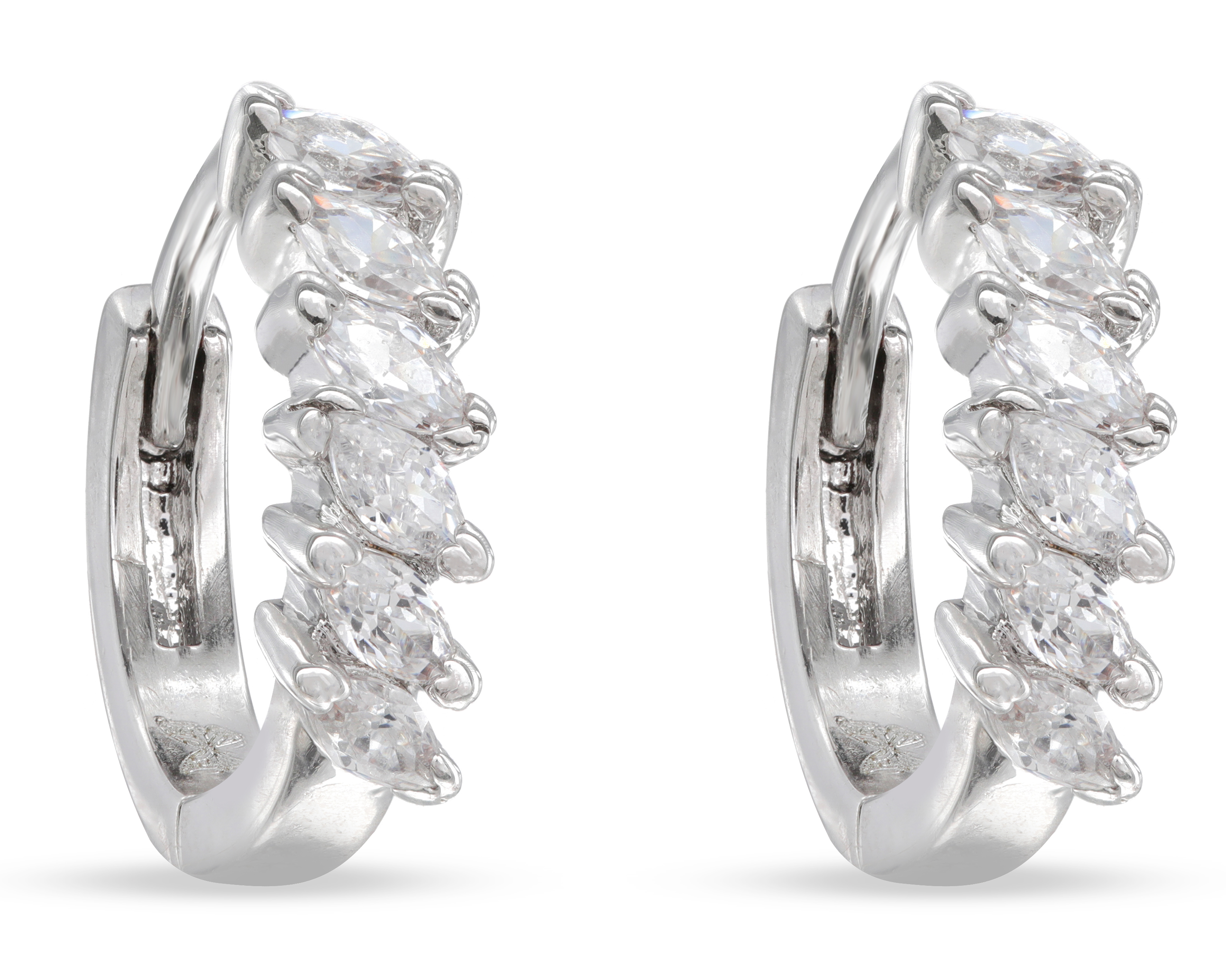 Foto 3 pulgar | Foto 2 | Arracadas de Plata By Adina Eden