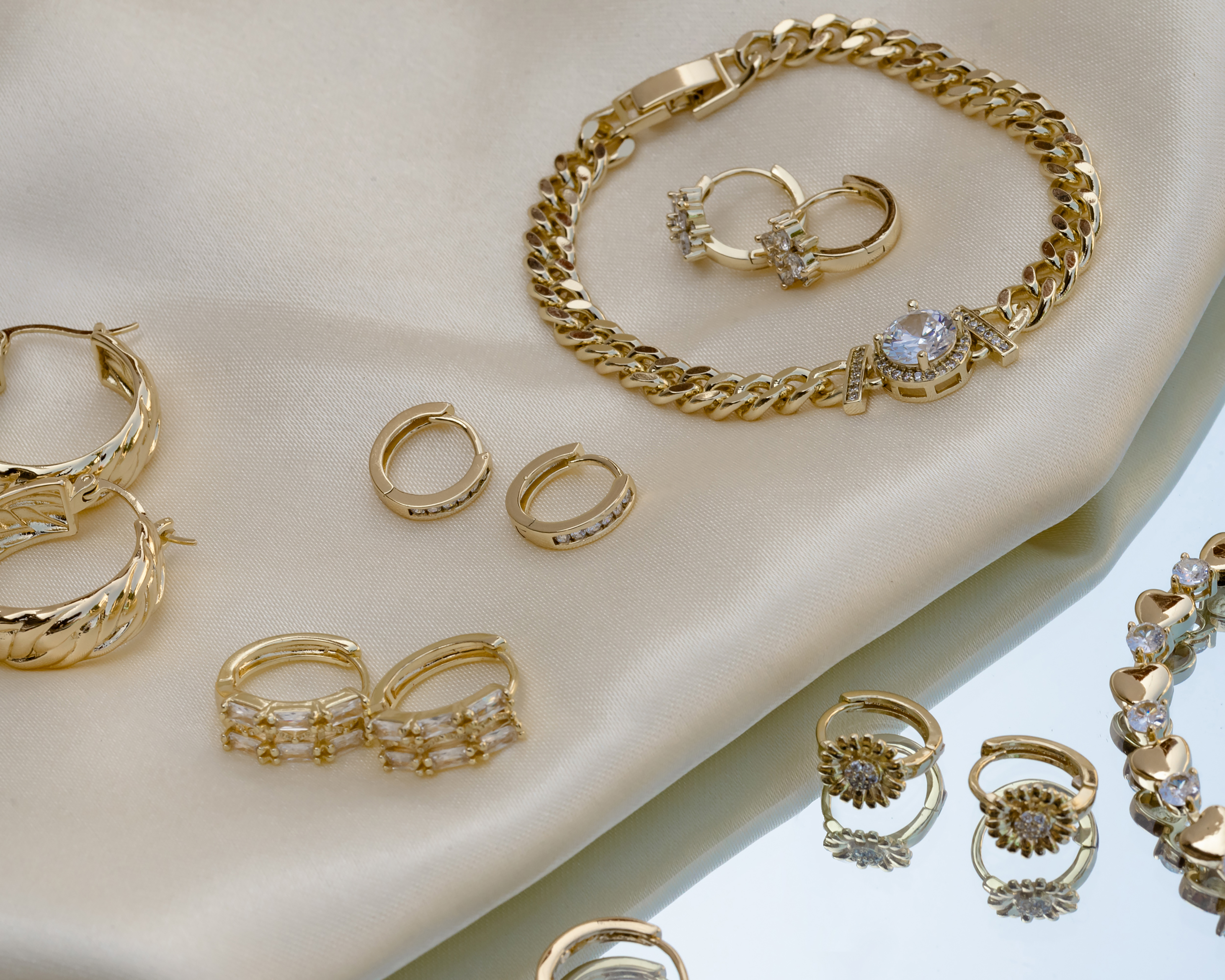 Foto 6 | Foto 6 | Arracadas Chapa de Oro 18K Plafer