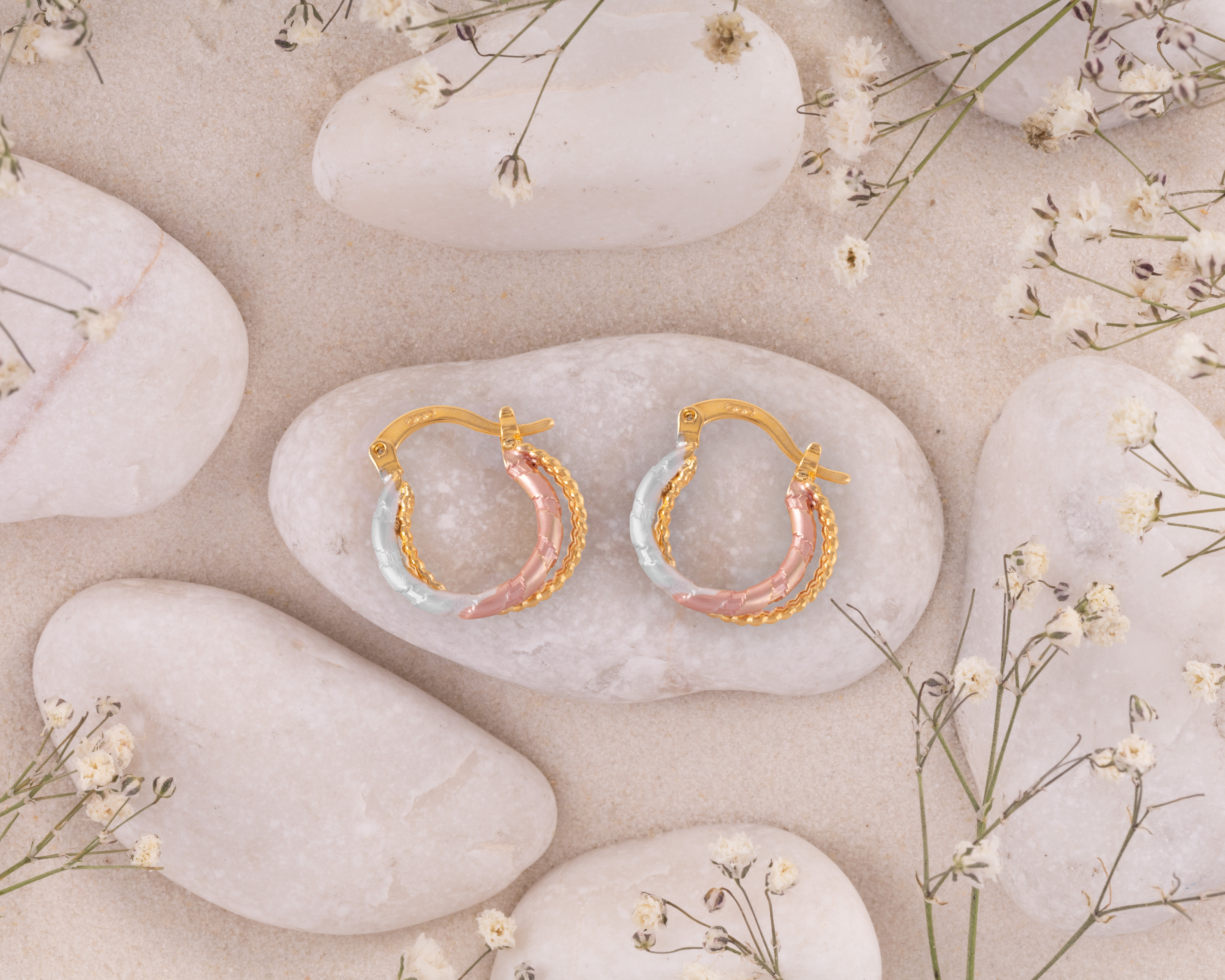 Foto 6 pulgar | Foto 5 | Arracadas de Chapa de Oro 18K Unlimited