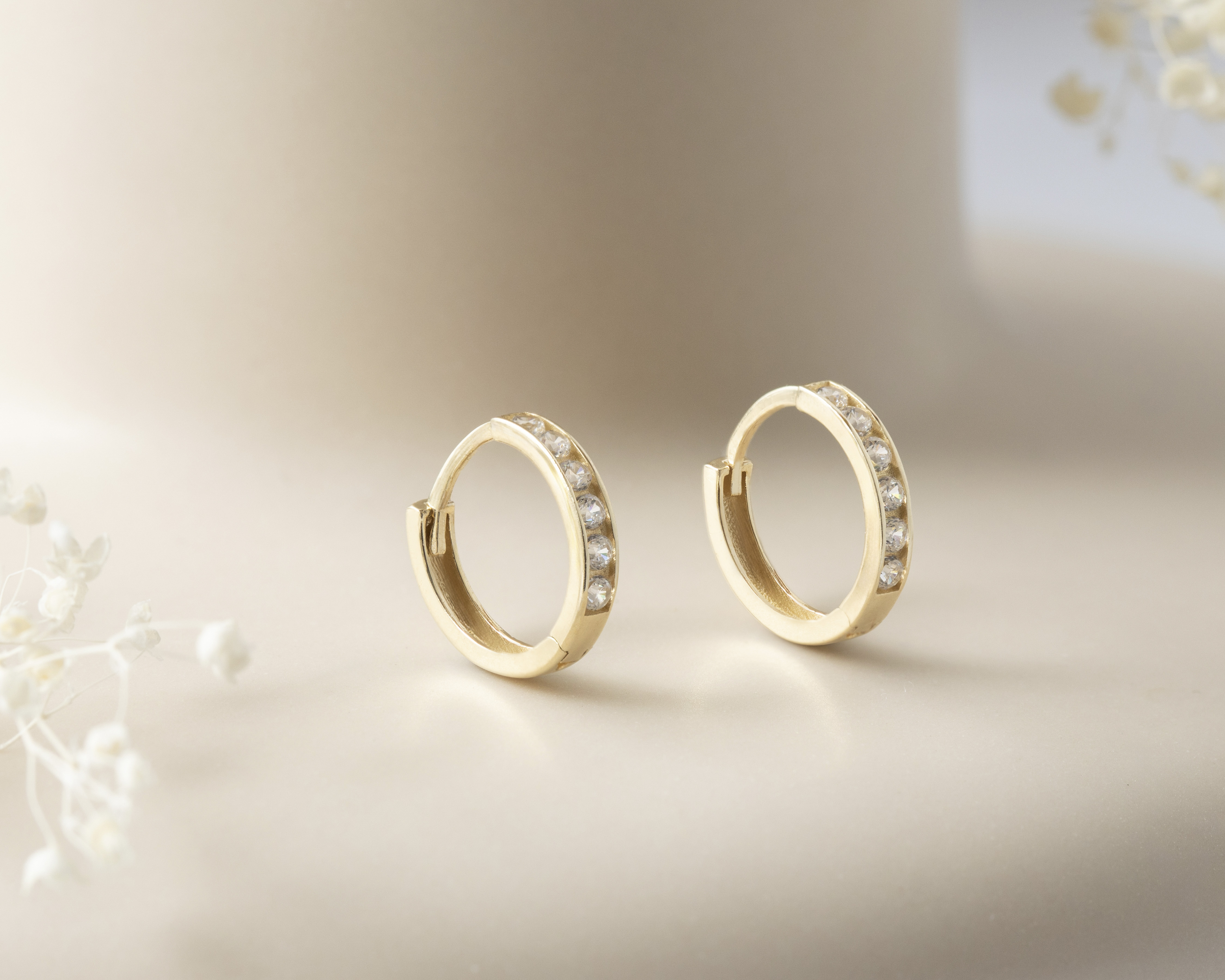 Foto 5 pulgar | Foto 4 | Arracadas de Oro 10k BogosDiez