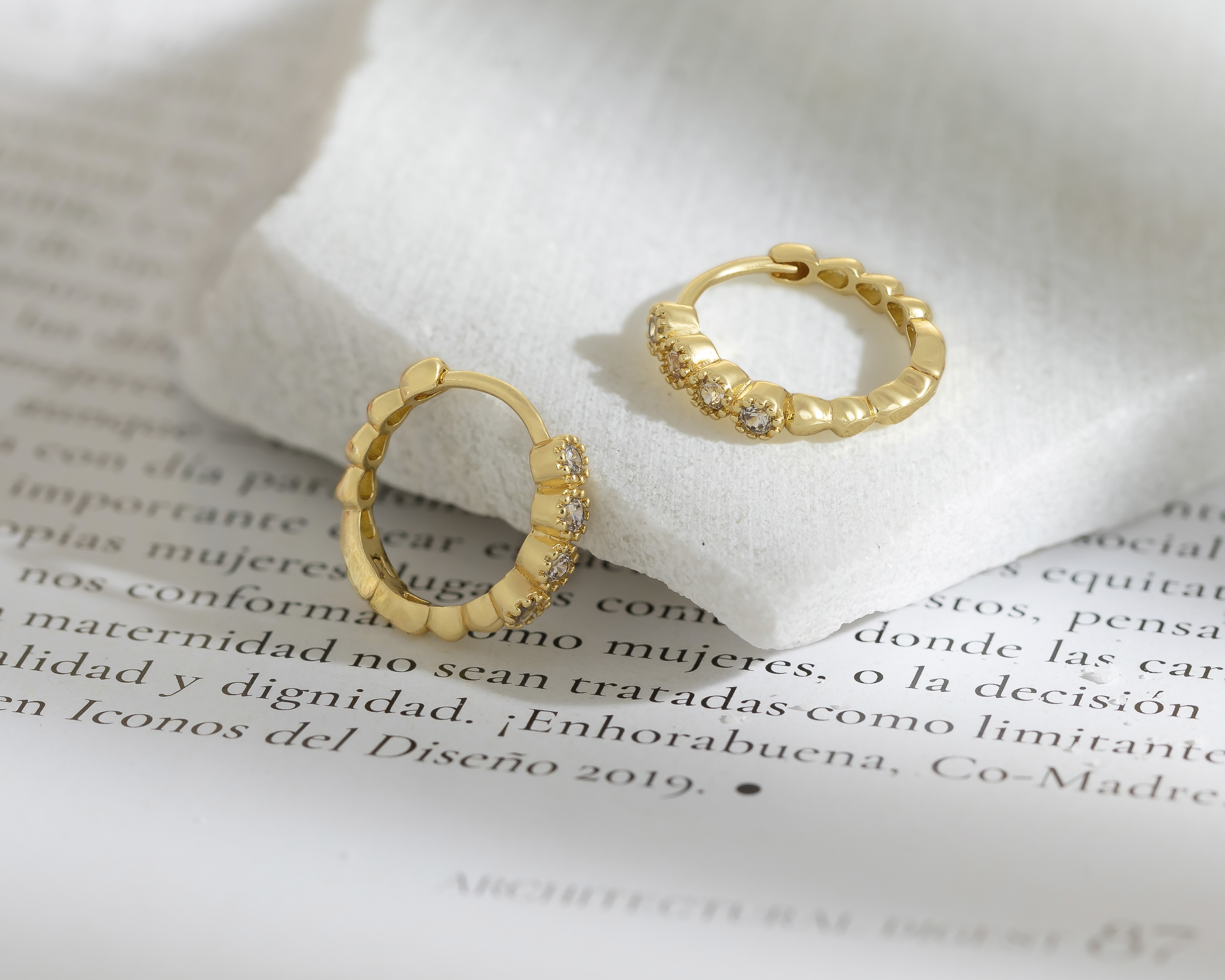 Foto 4 | Foto 4 | Arracadas Chapa de Oro 18k NK