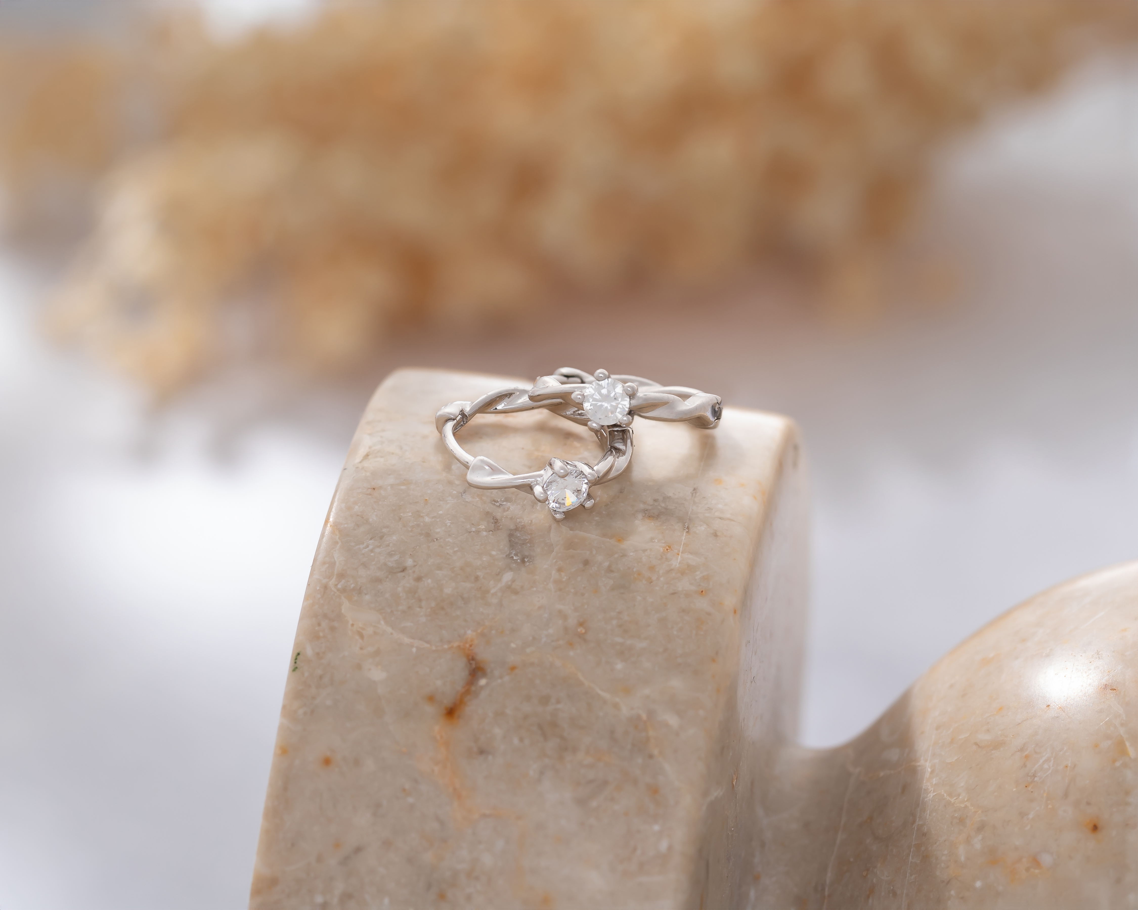 Foto 4 pulgar | Foto 3 | Aretes de Plata Sahara