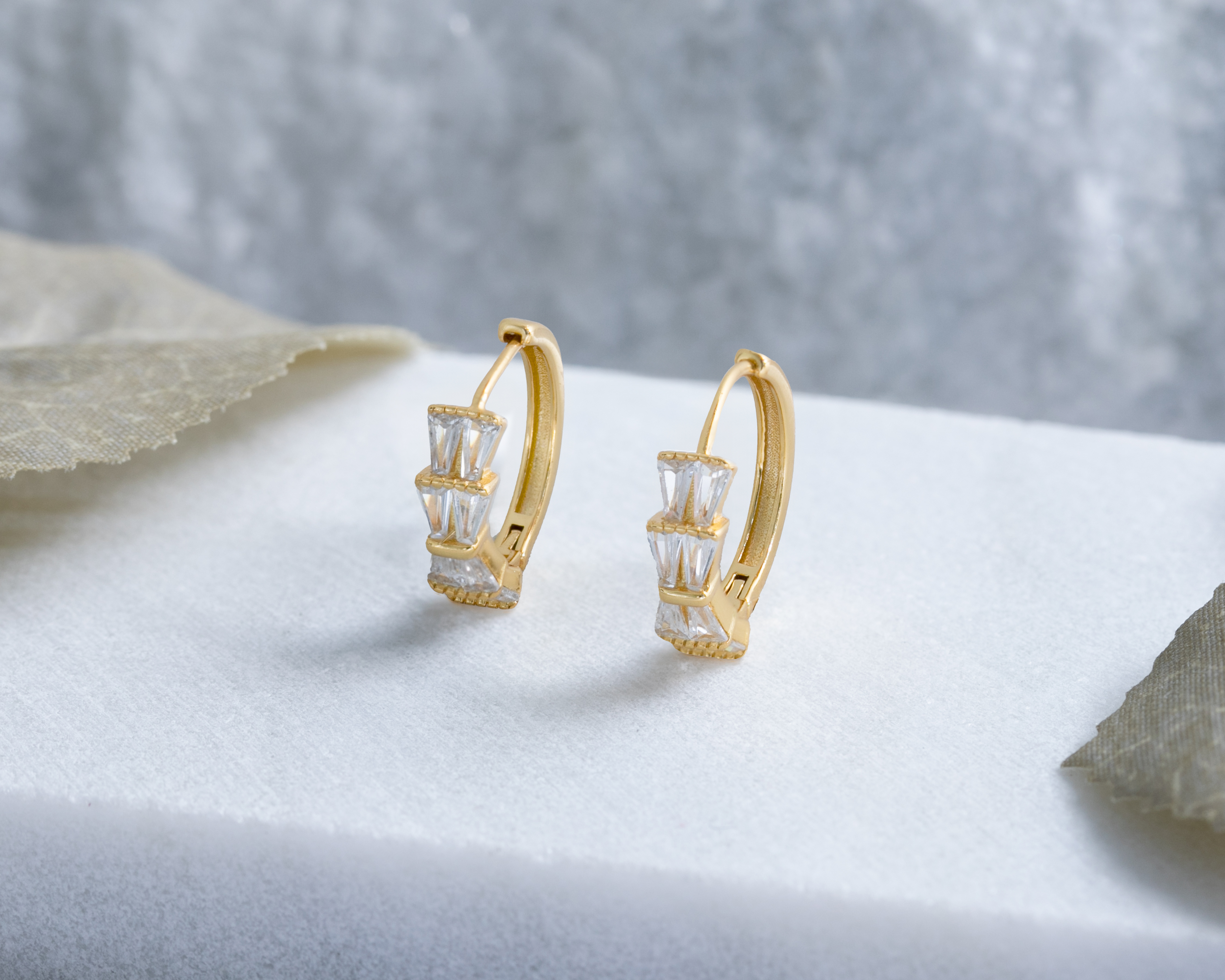 Foto 4 | Foto 4 | Aretes Chapa de Oro Sahara
