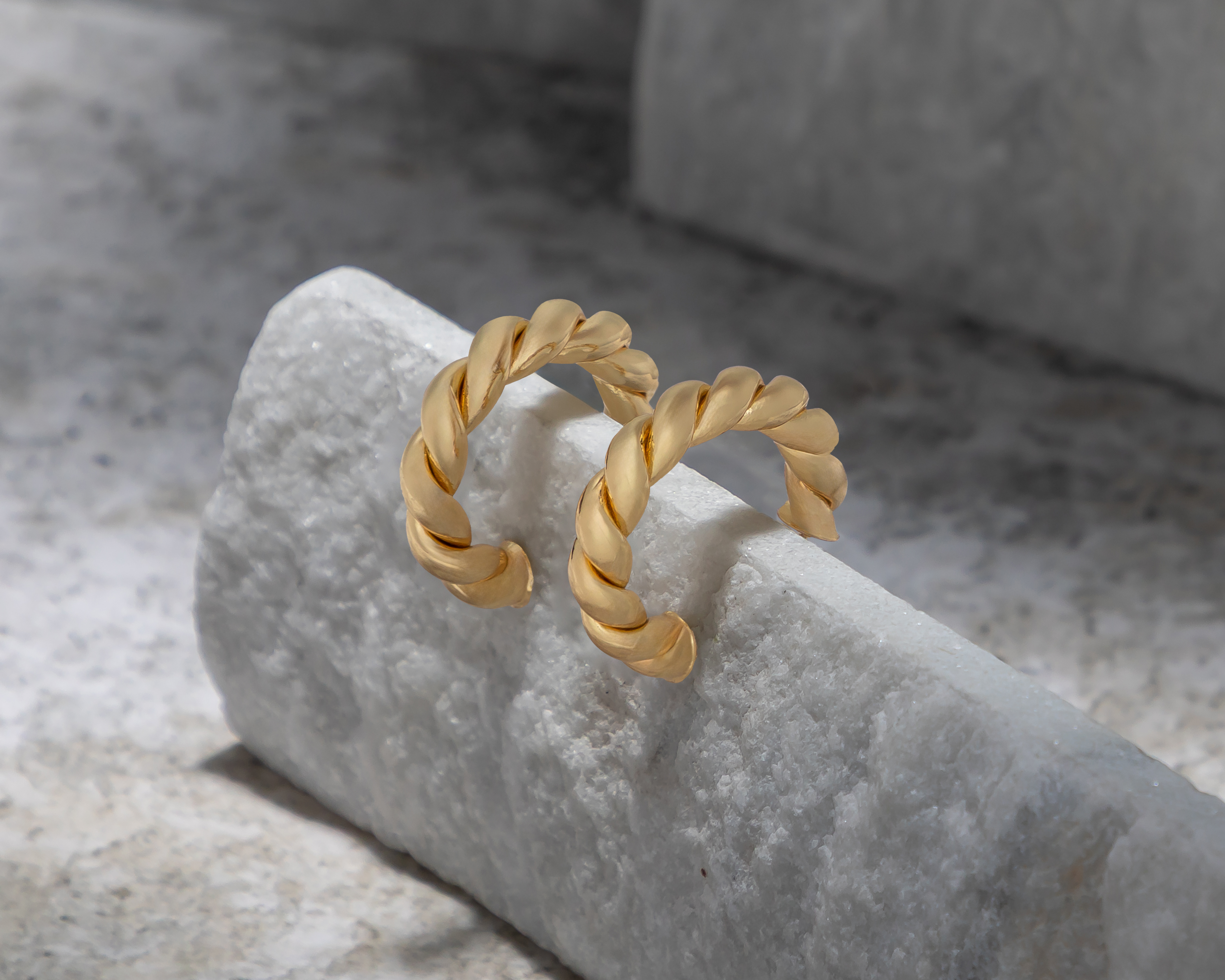 Foto 4 | Foto 4 | Arracadas Chapa de Oro 14k Allu Jewelry