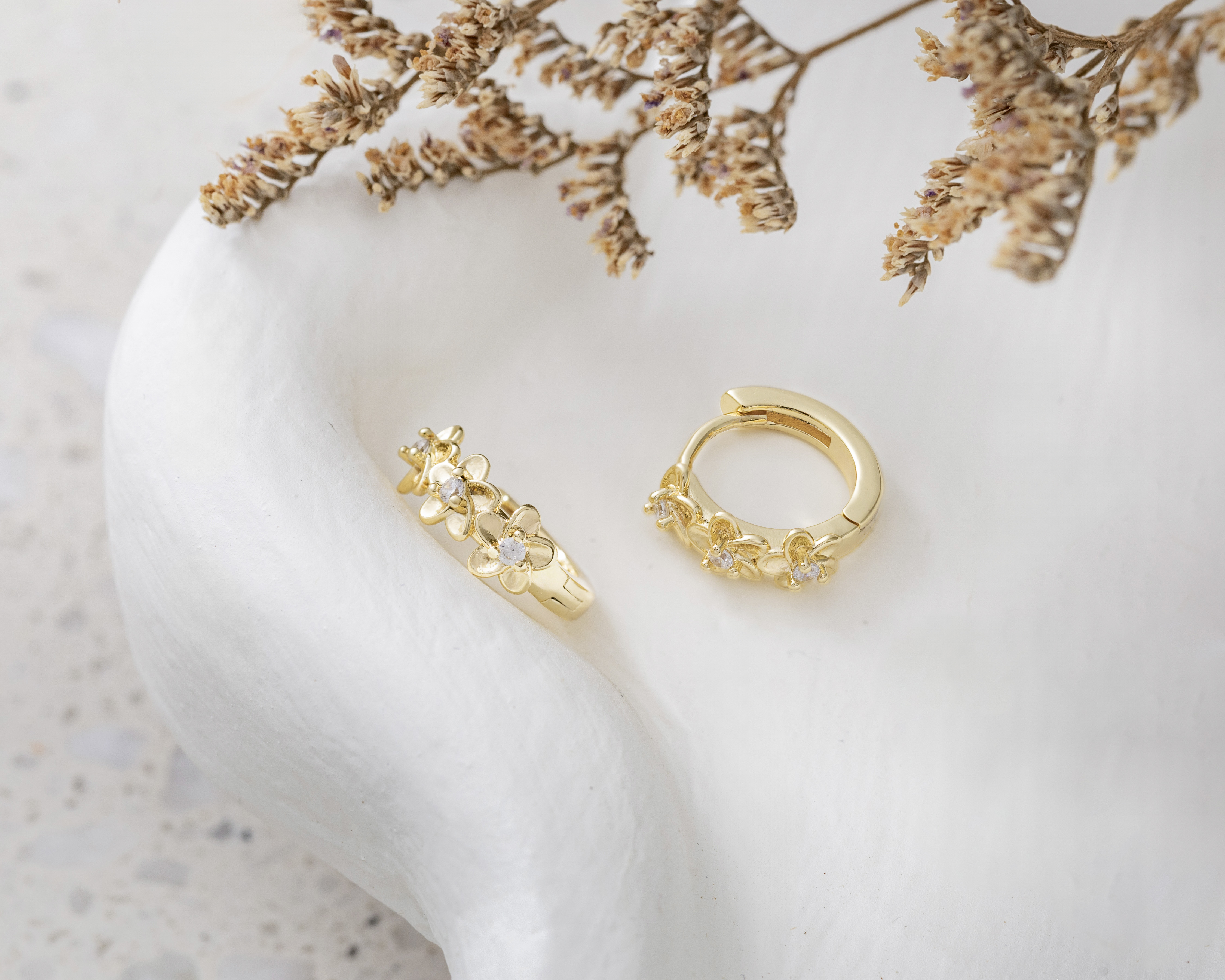 Foto 4 | Foto 4 | Aretes de Chapa de Oro Plafer