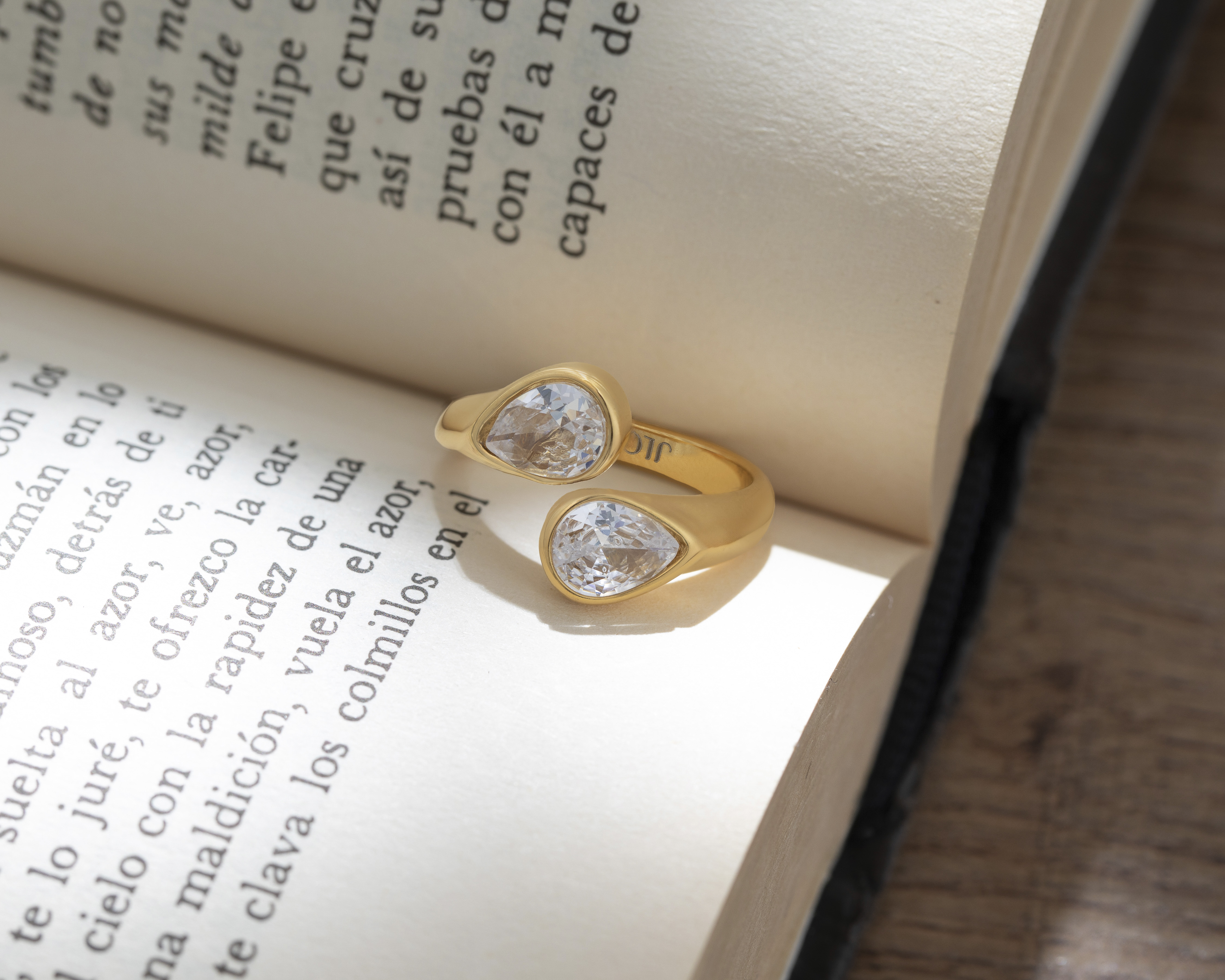 Foto 5 pulgar | Foto 4 | Anillo de Acero Inoxidable Jennifer Lopez Ajustable