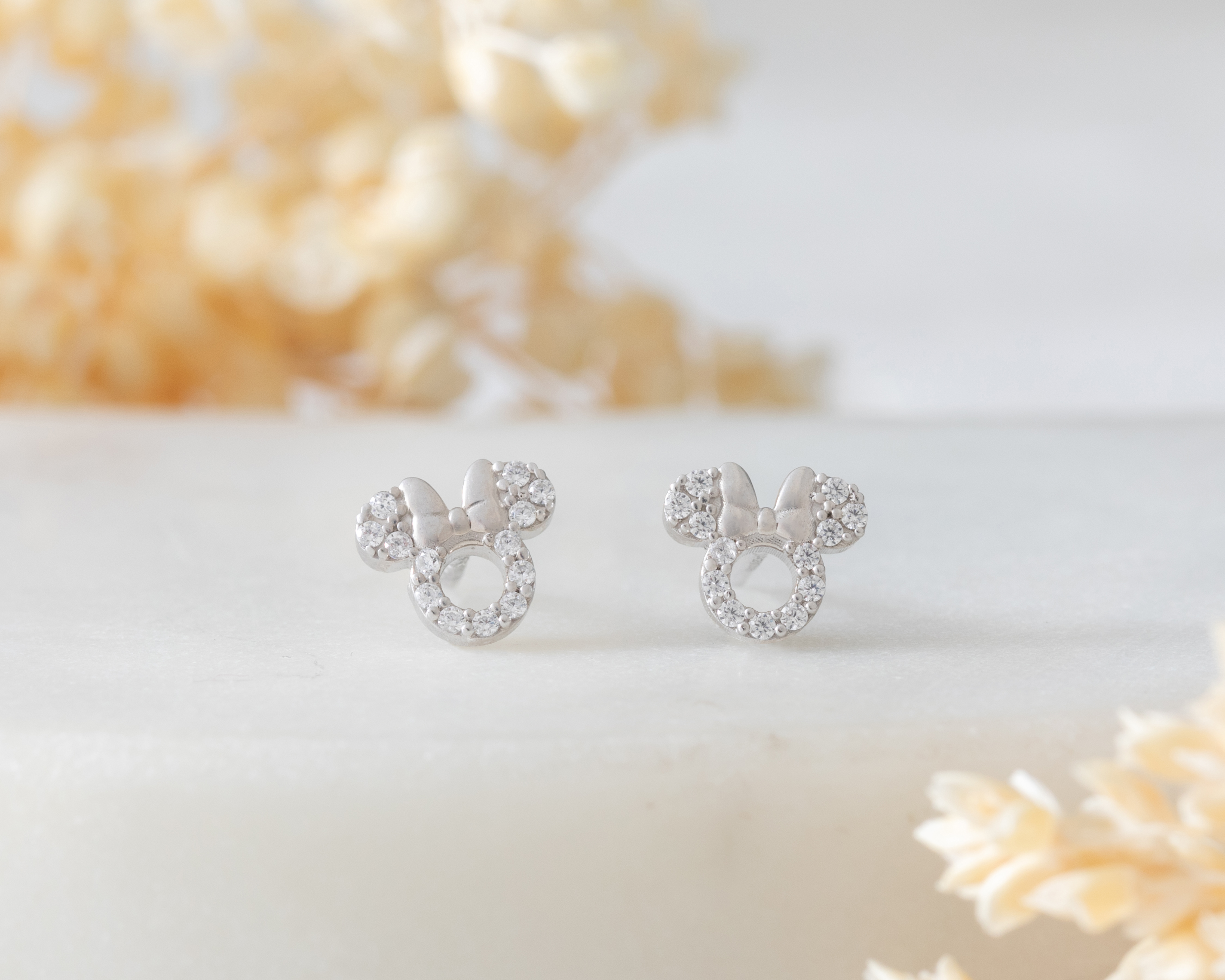Foto 4 pulgar | Foto 3 | Broqueles de Plata Disney