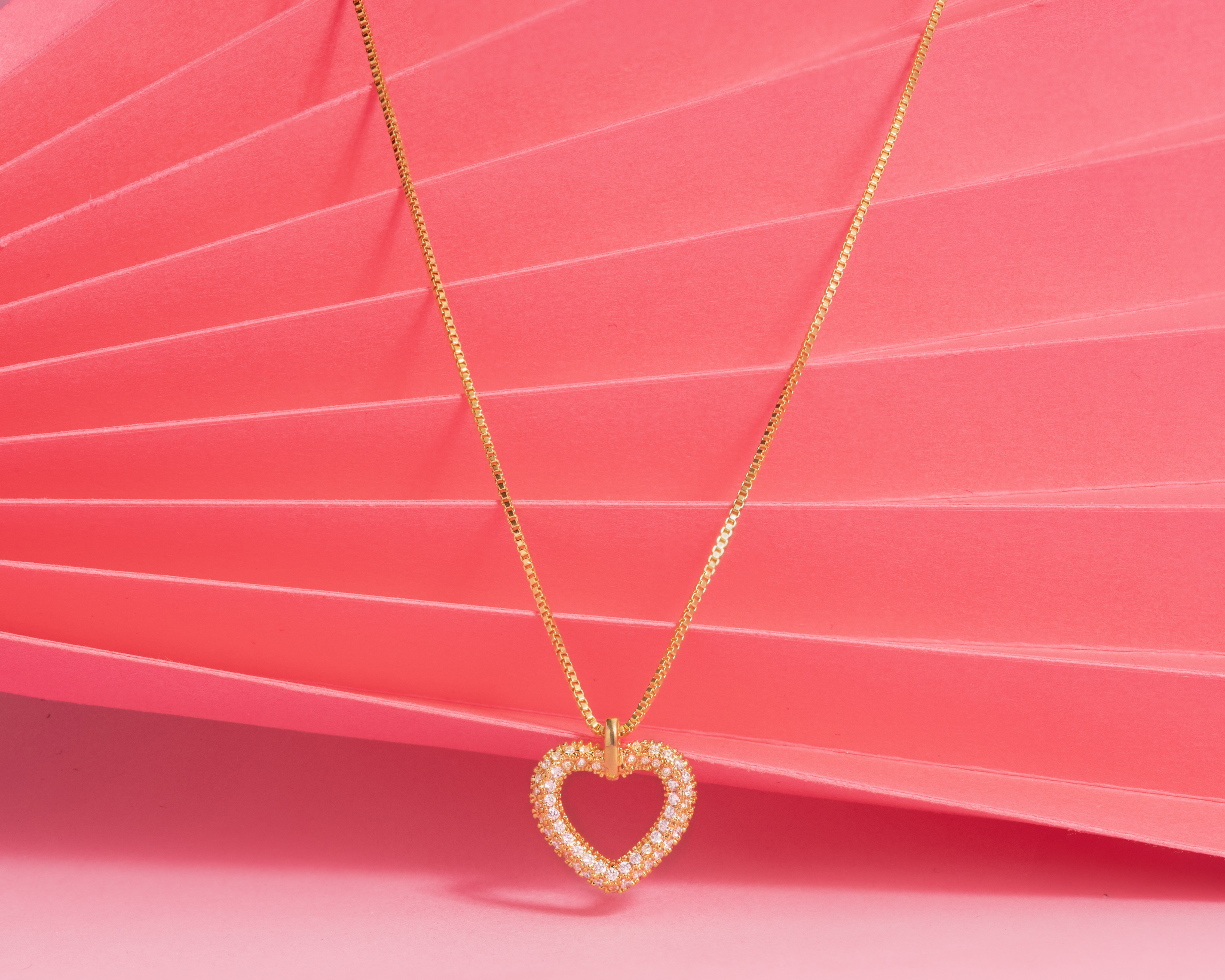 Foto 5 | Foto 5 | Collar de Chapa de Oro Unlimited by OB