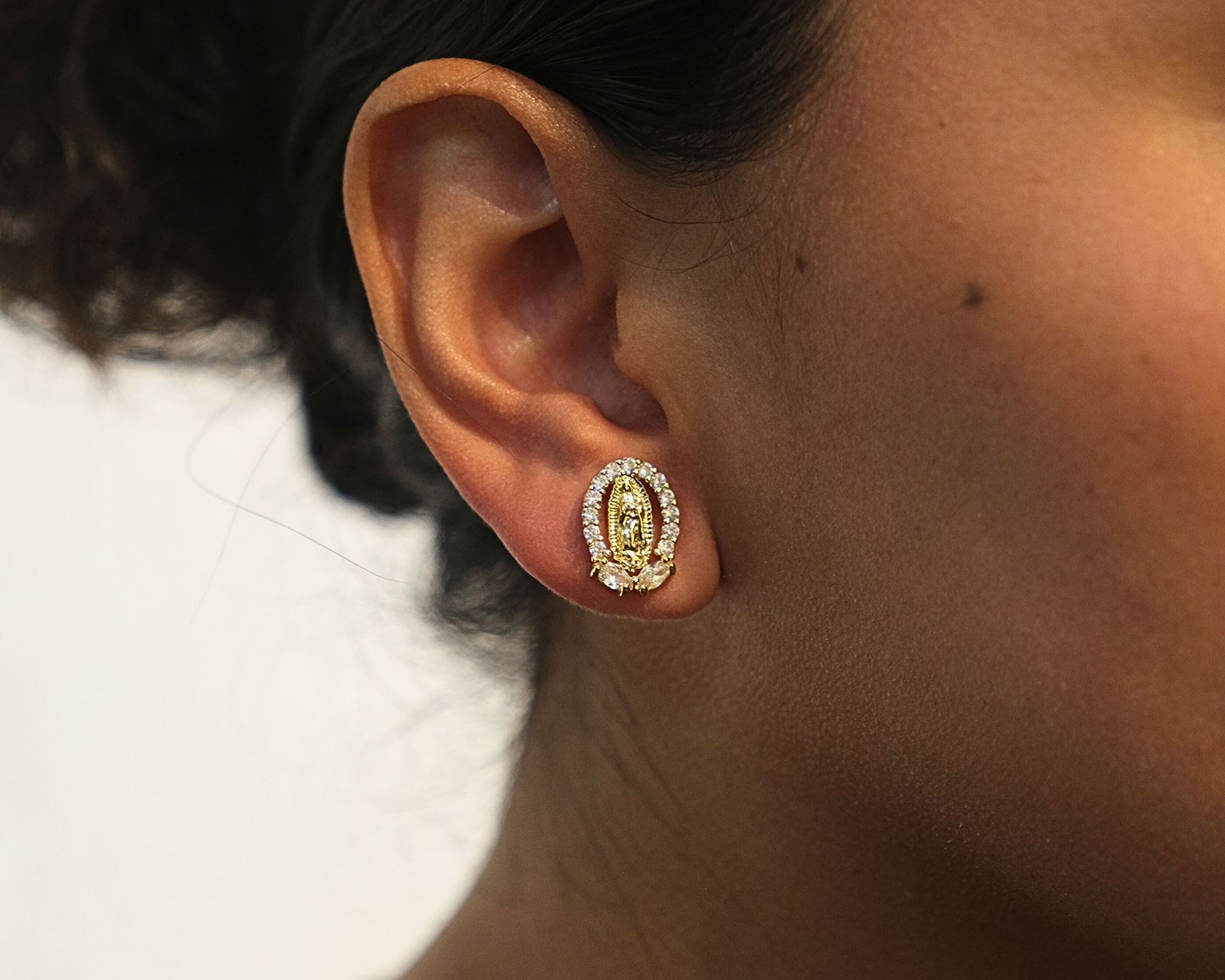 Foto 3 | Foto 3 | Aretes Chapa de Oro Girondela
