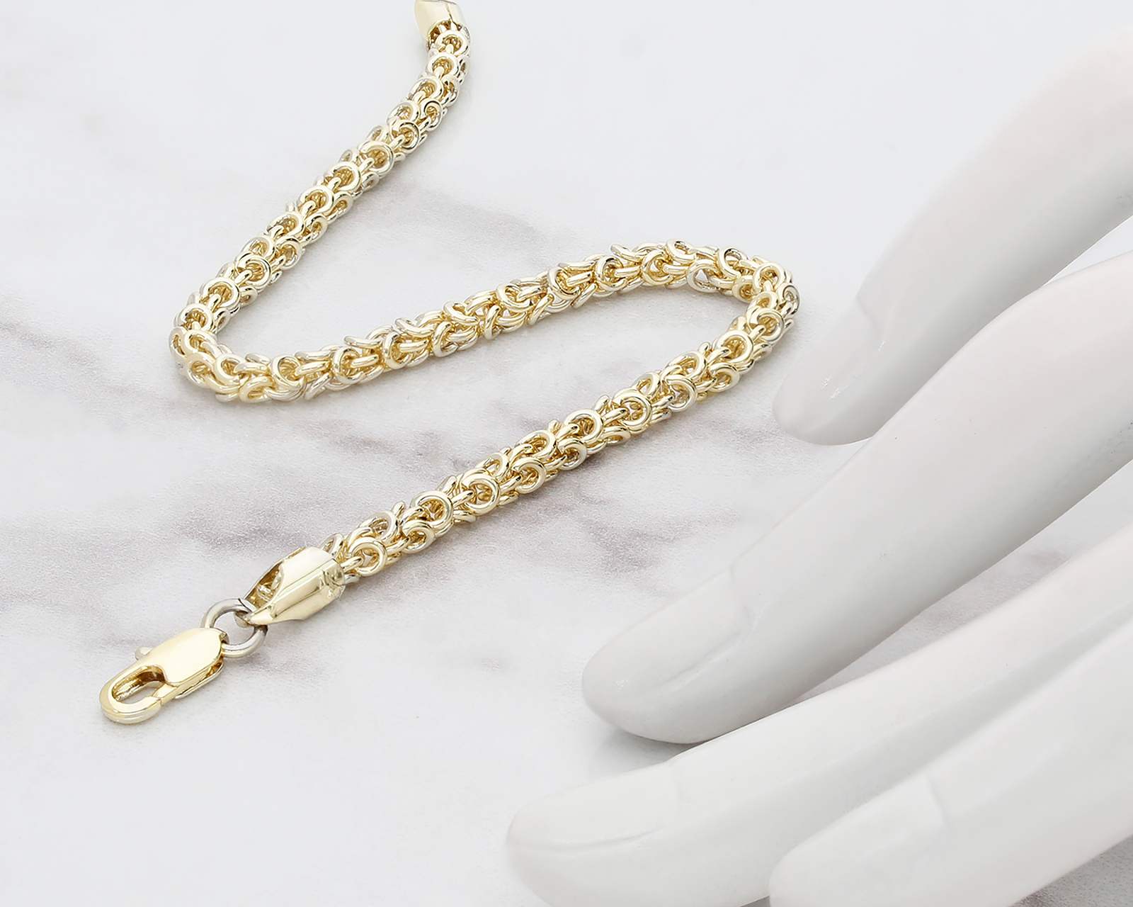 Foto 5 pulgar | Foto 4 | Pulsera Chapa de Oro Zokko