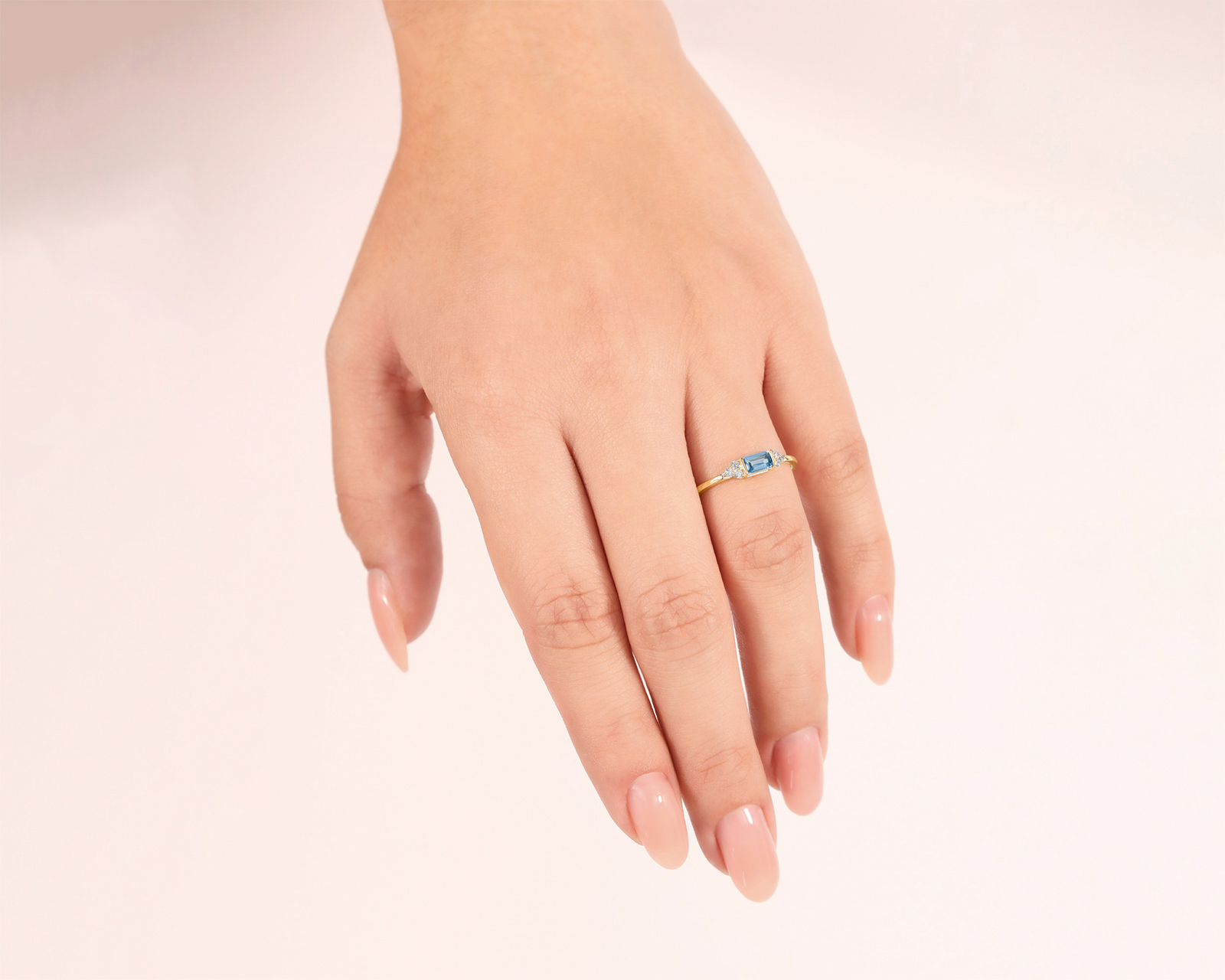 Foto 7 | Foto 7 | Anillo de Oro 14K Moments Talla 7
