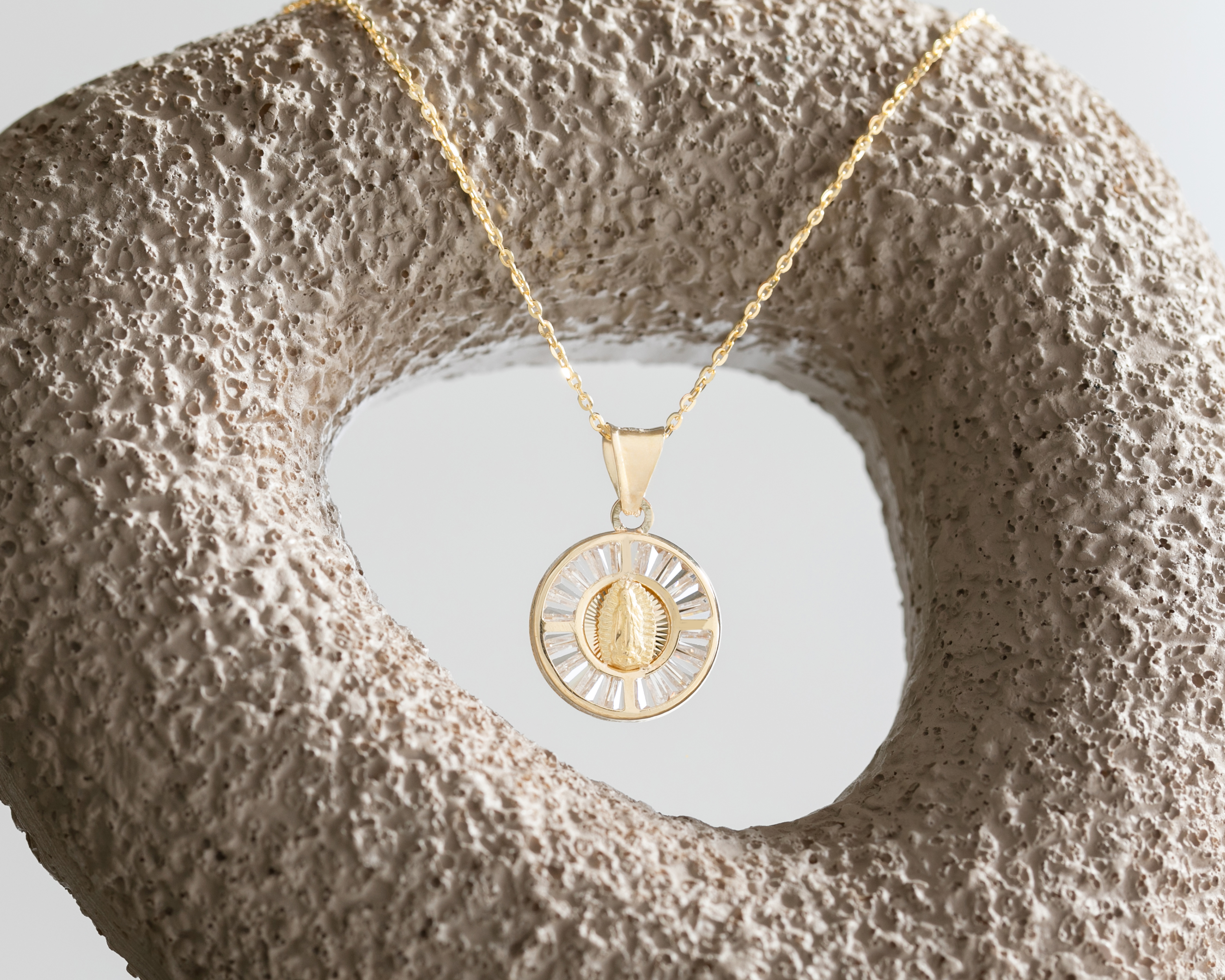 Foto 6 pulgar | Foto 5 | Collar de Oro 10k Sentimientos