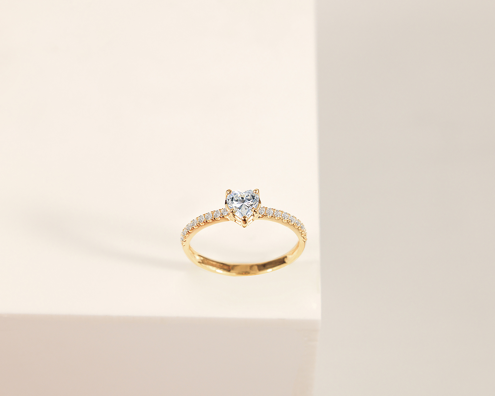 Foto 8 pulgar | Foto 7 | Anillo de Oro 10k Amelie Tamaño 7