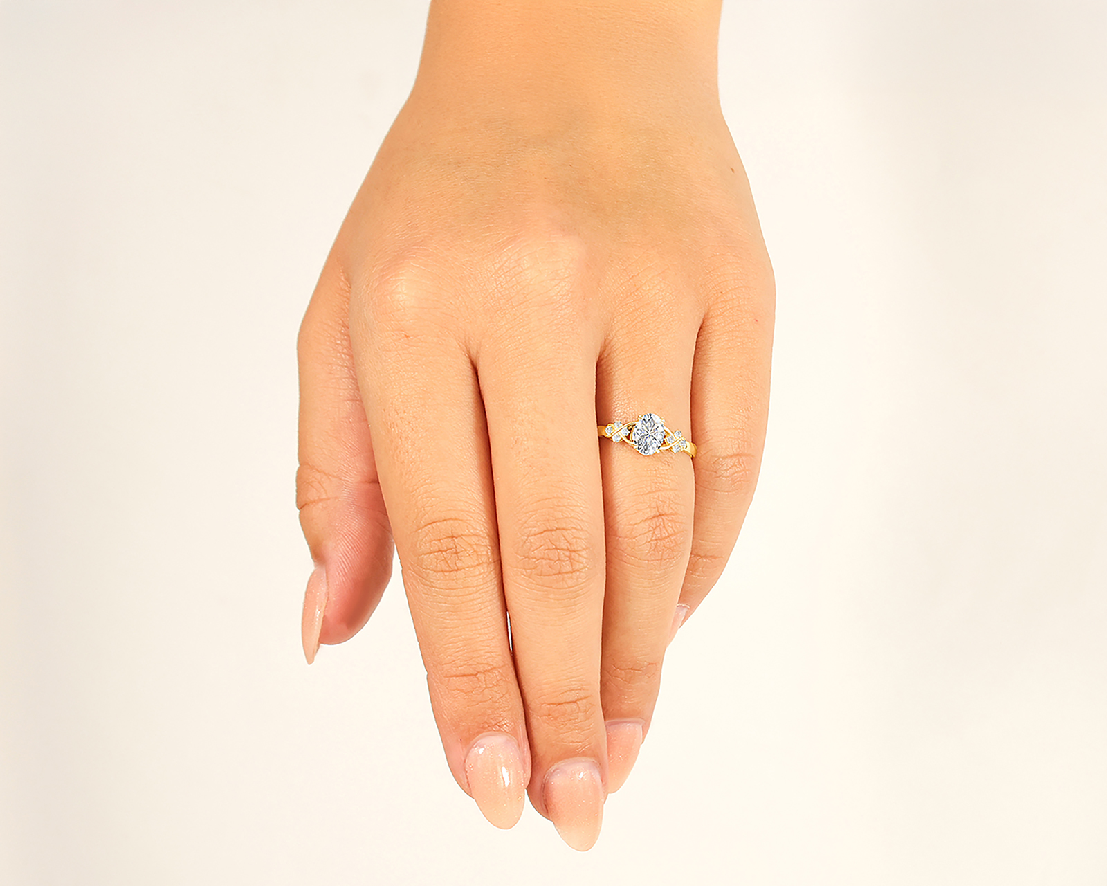 Foto 6 | Foto 6 | Anillo Ovalado de Oro 10k Amelie Talla 8