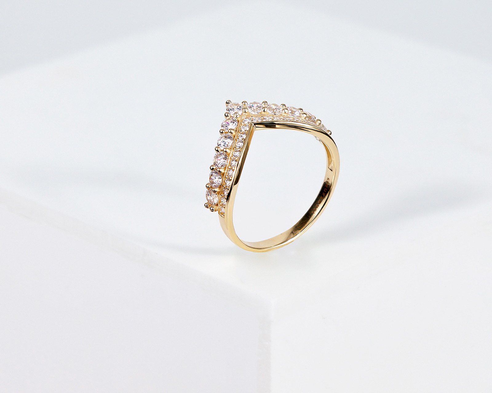 Foto 8 pulgar | Foto 7 | Anillo Corona de Oro 10k Amelie Talla 7