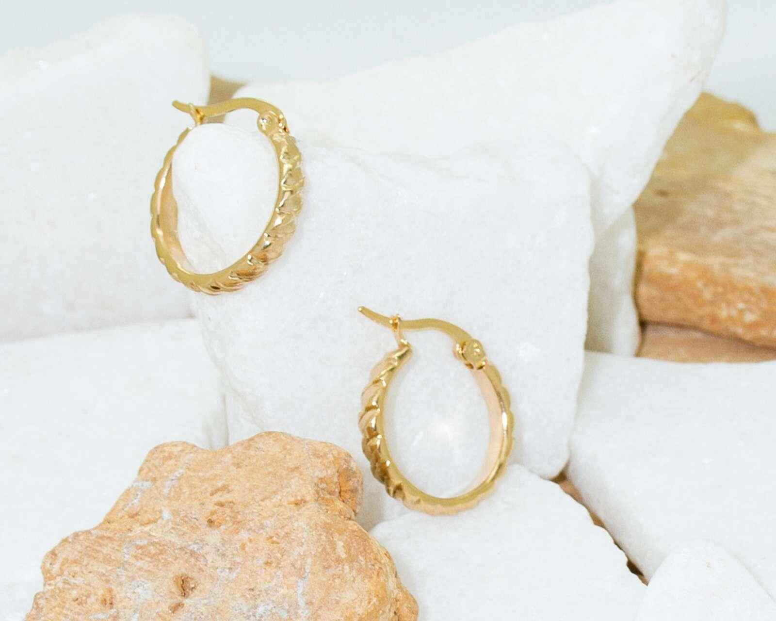 Foto 6 pulgar | Foto 5 | Arracadas de Acero Inoxidable Thinner