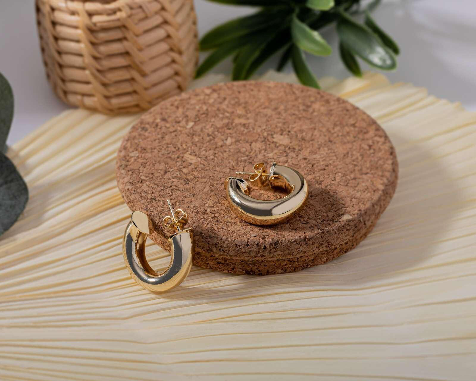 Foto 5 pulgar | Foto 4 | Arracadas de Chapa de Oro 18K Sentimientos