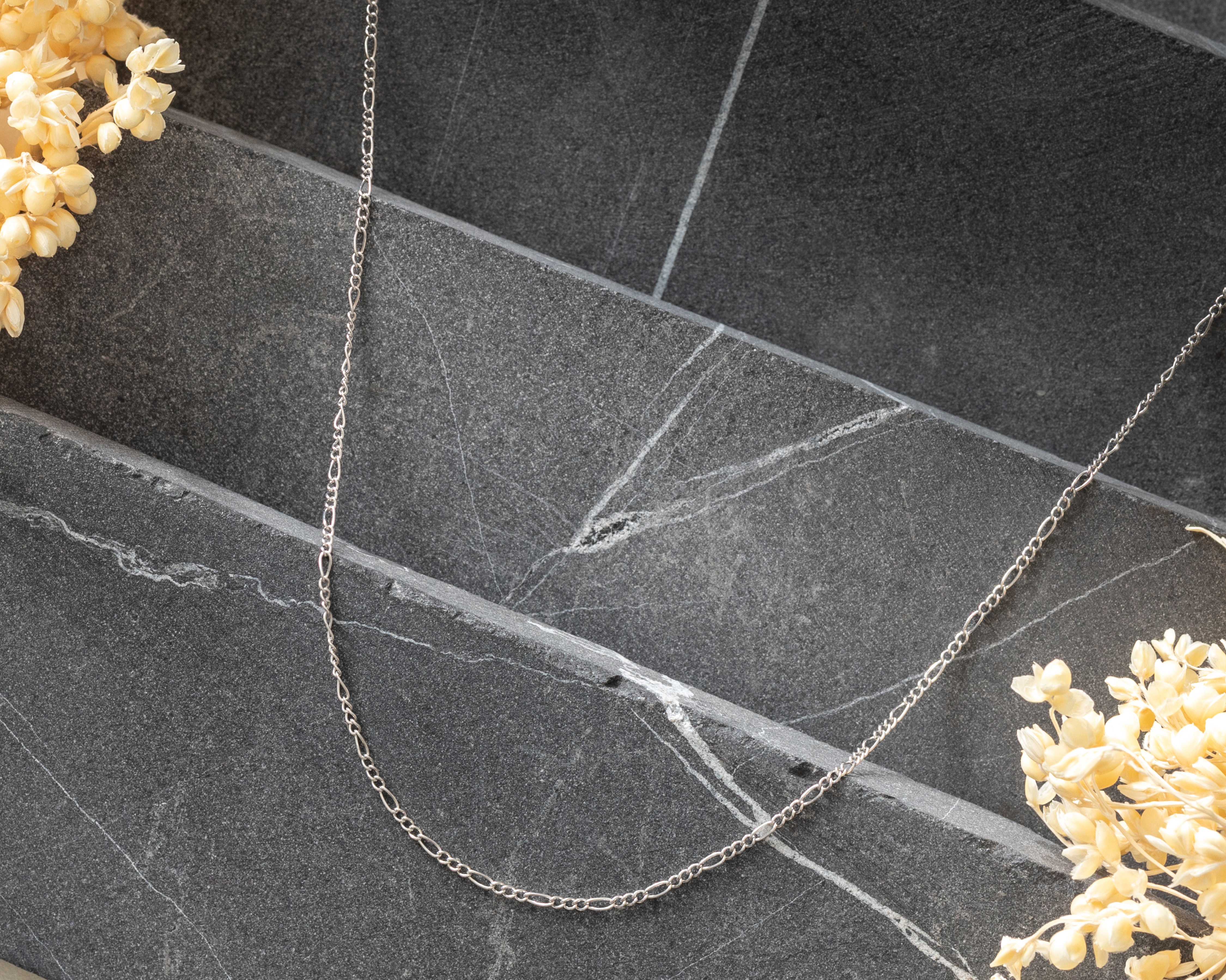 Foto 6 pulgar | Foto 5 | Cadena de Plata Sahara