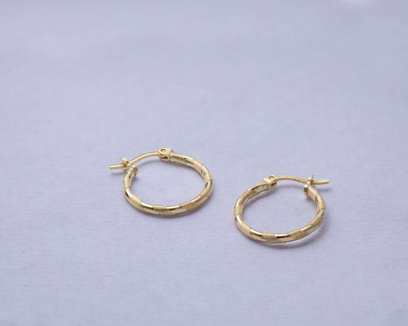 Foto 5 pulgar | Foto 4 | Arracadas de Oro 10K Villa