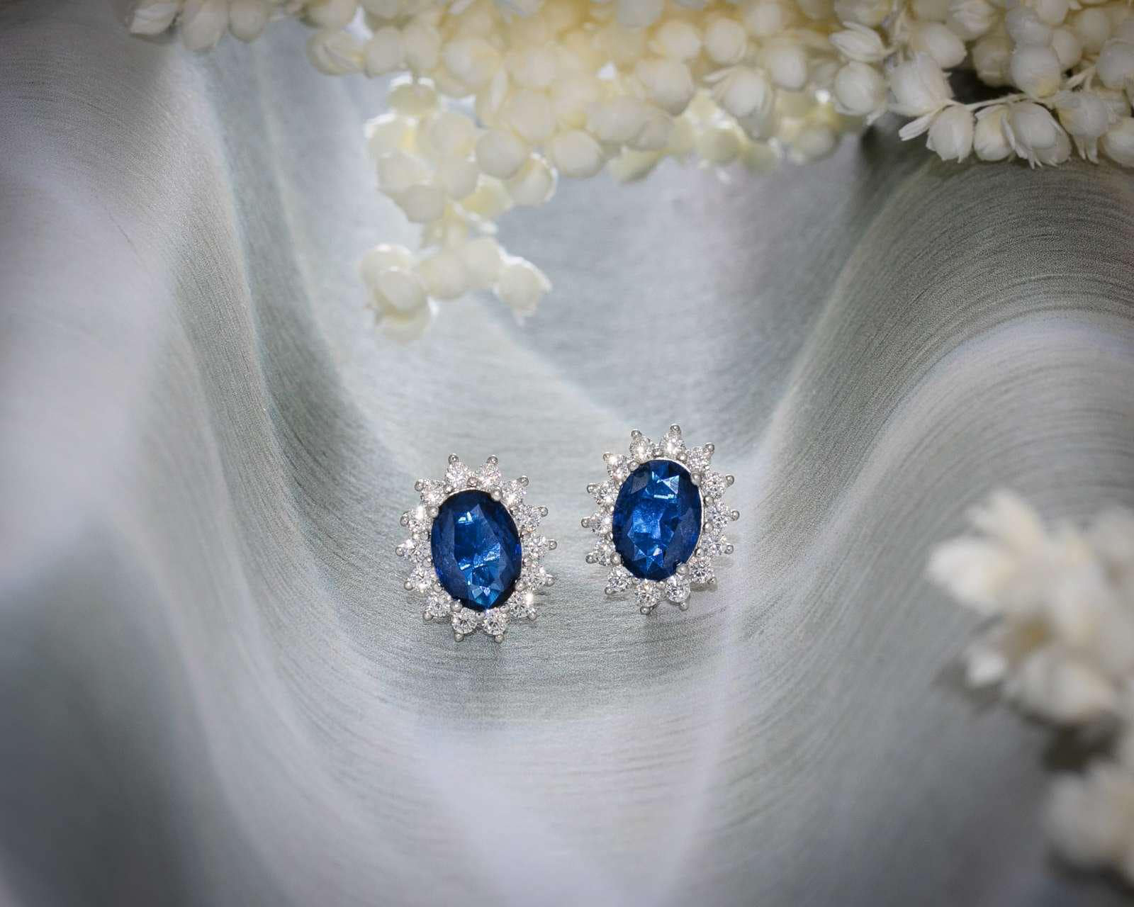 Foto 5 pulgar | Foto 4 | Aretes Flor de Plata Sahara