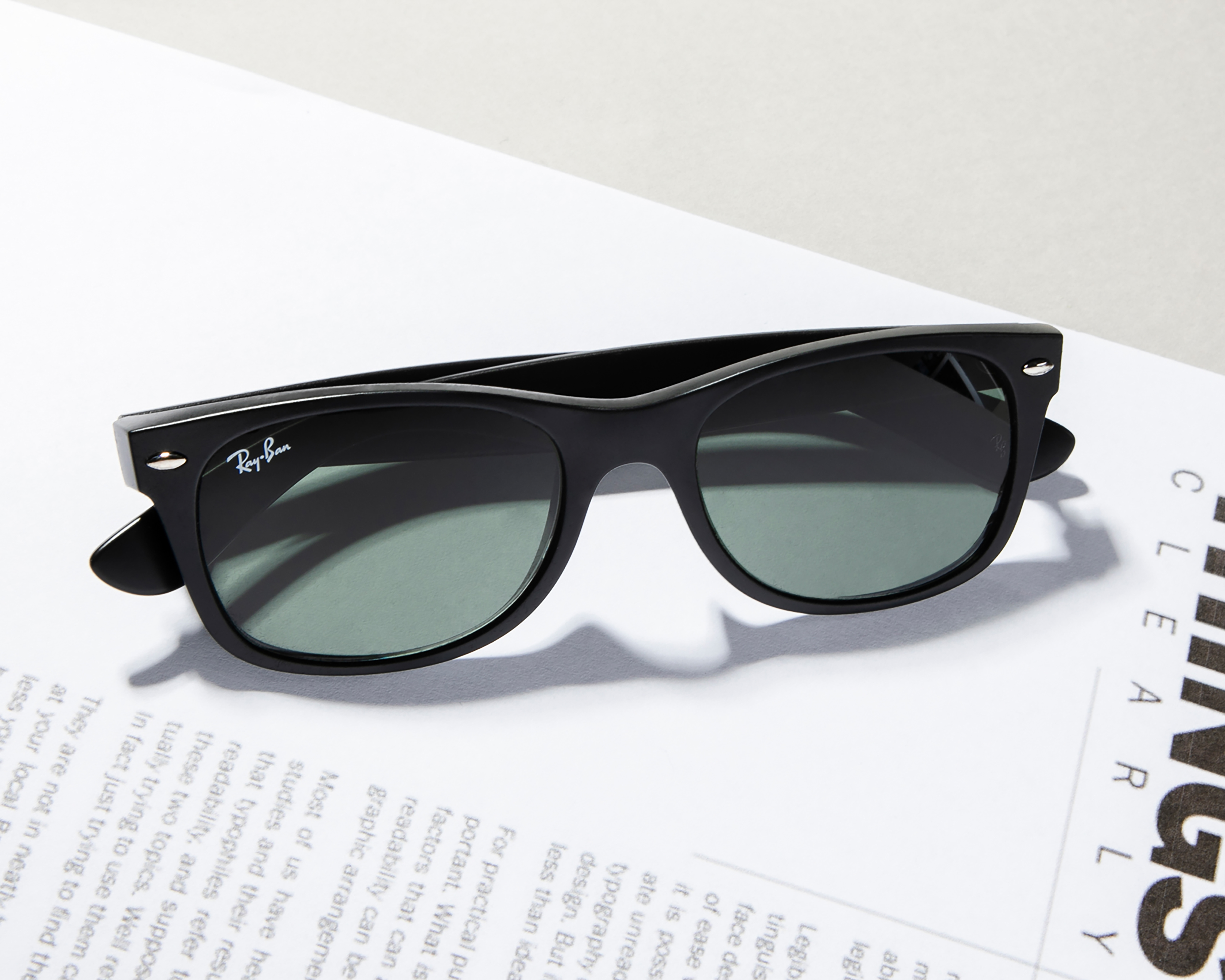 Foto 9 pulgar | Foto 8 | Lentes de Sol Ray Ban Wayfarer Negro