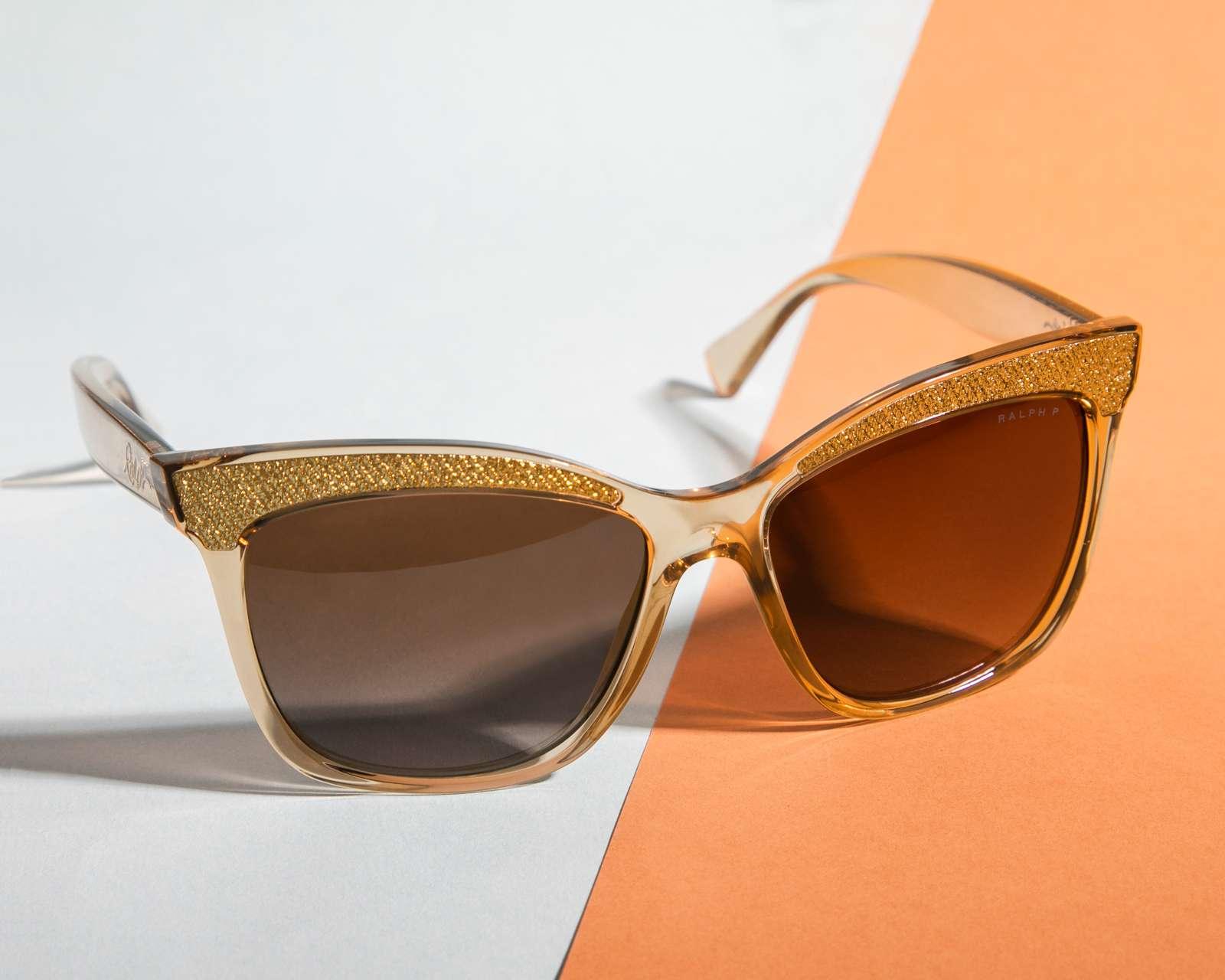 Foto 8 pulgar | Foto 7 | Lentes de Sol Ralph Cat Eye Beige