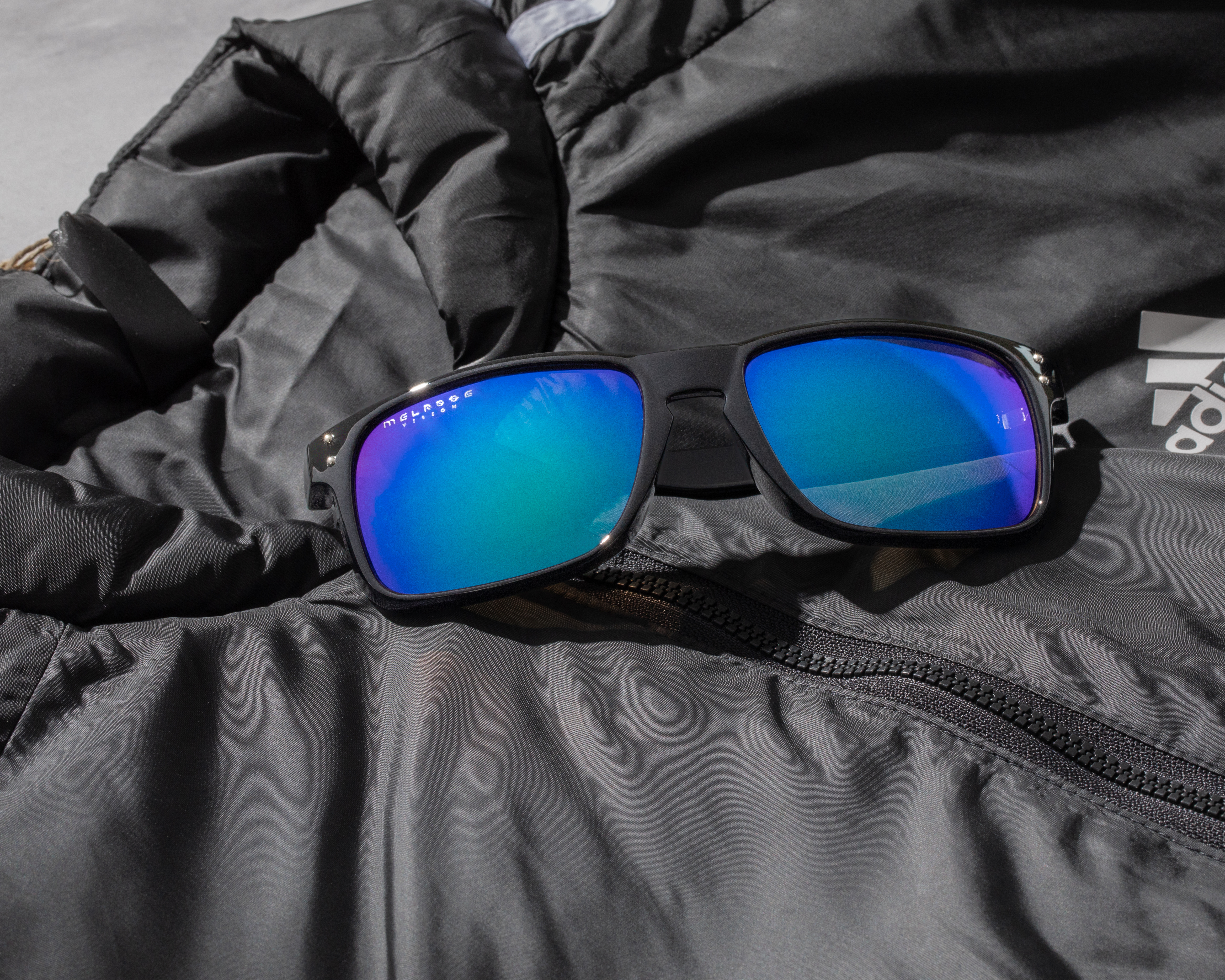 Foto 8 | Foto 8 | Lentes de Sol Melrose Rectangulares Negro