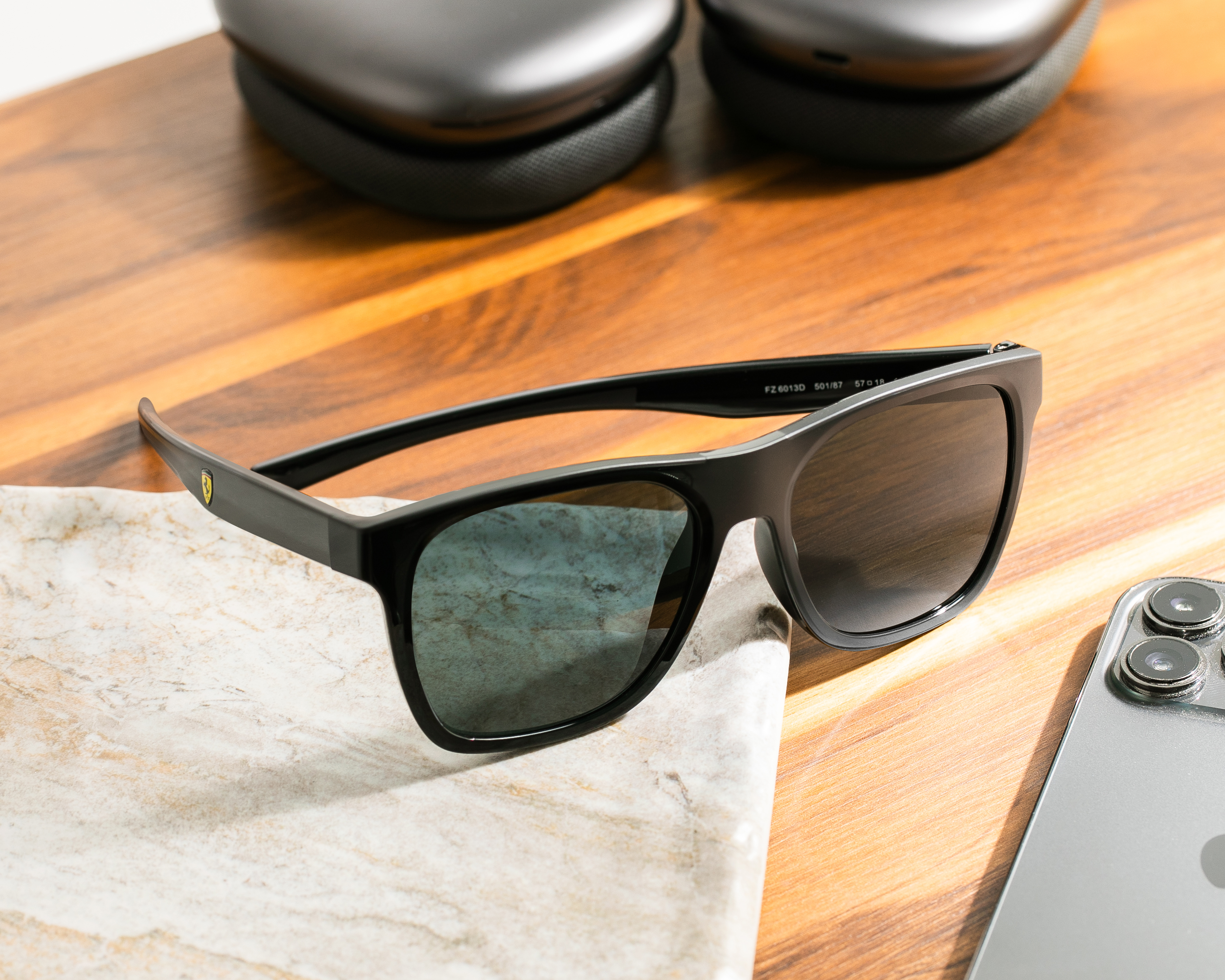 Foto 7 | Foto 7 | Lentes de Sol para Hombre Ferrari Wayfarer 0FZ6013D  Negro