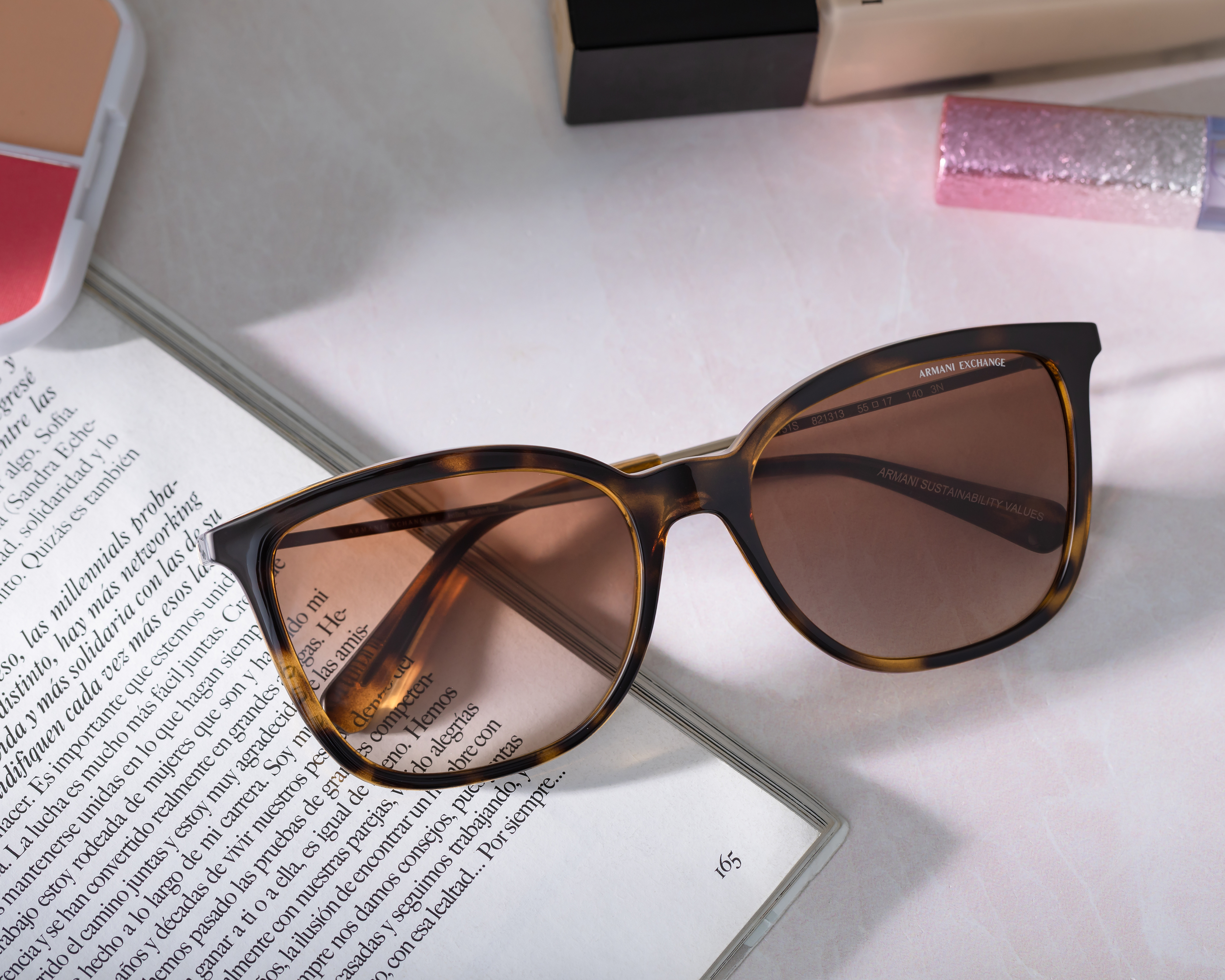 Foto 7 pulgar | Foto 6 | Lentes de Sol para Mujer Armani Exchange Wayfarer Café