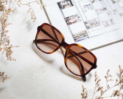 Foto 6 | Foto 6 | Lentes de Sol para Mujer Vogue Cuadrados Cafés