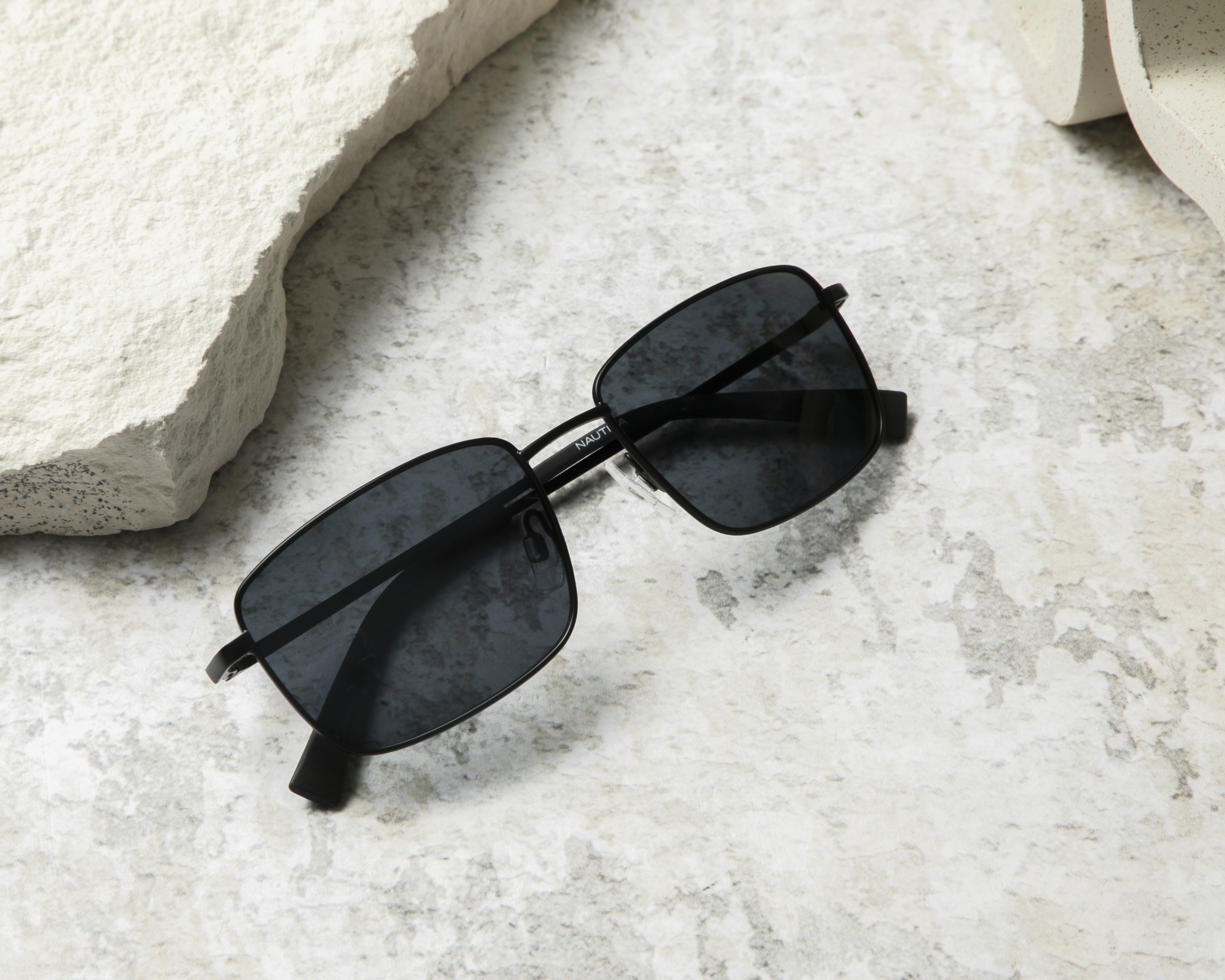 Foto 7 pulgar | Foto 6 | Lentes de Sol para Hombre Nautica Rectangulares Negros