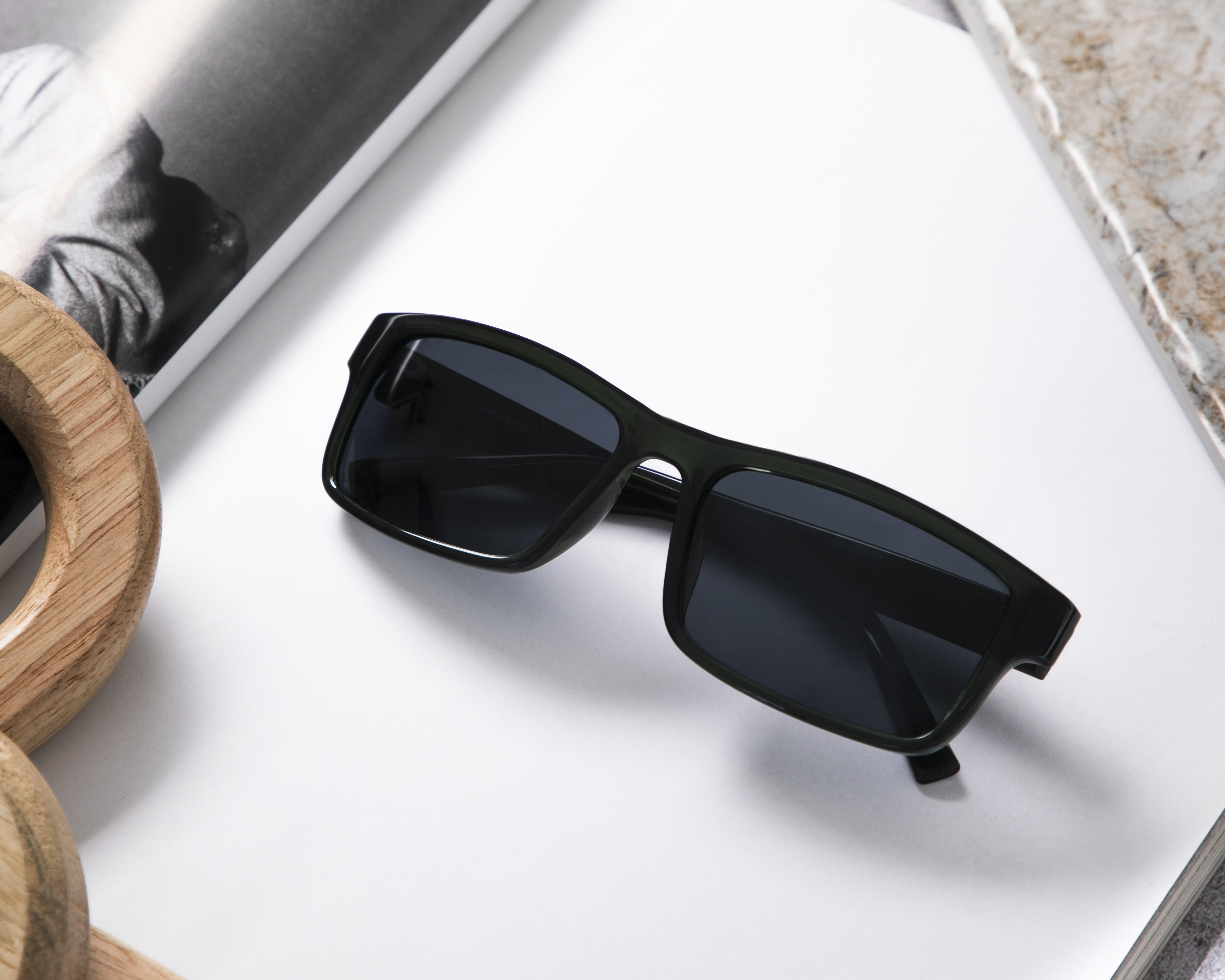 Foto 7 pulgar | Foto 6 | Lentes de Sol para Hombre Nautica Rectangulares Negros