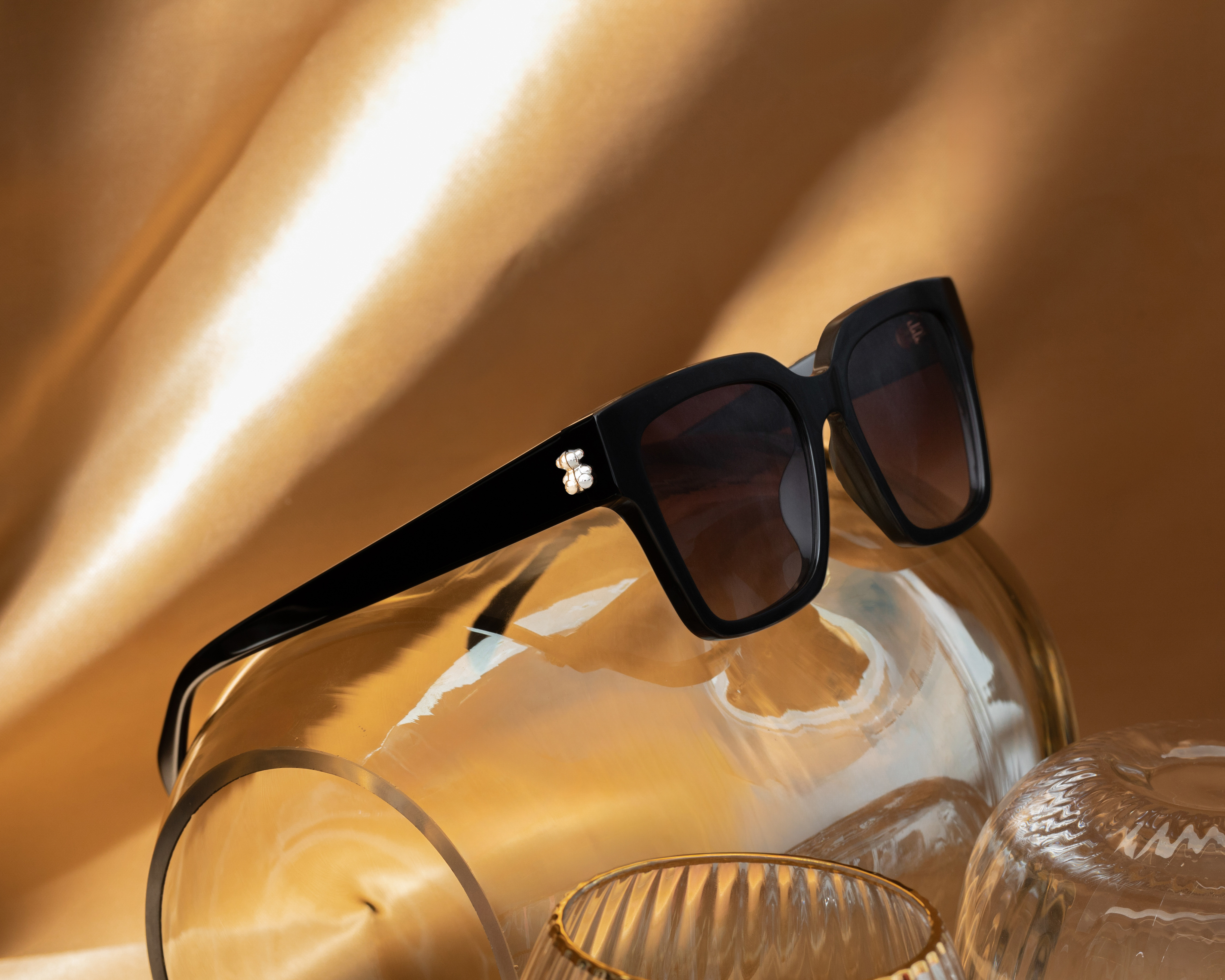 Foto 6 | Foto 6 | Lentes de Sol para Mujer Tous Cuadrados 00D07 Negros