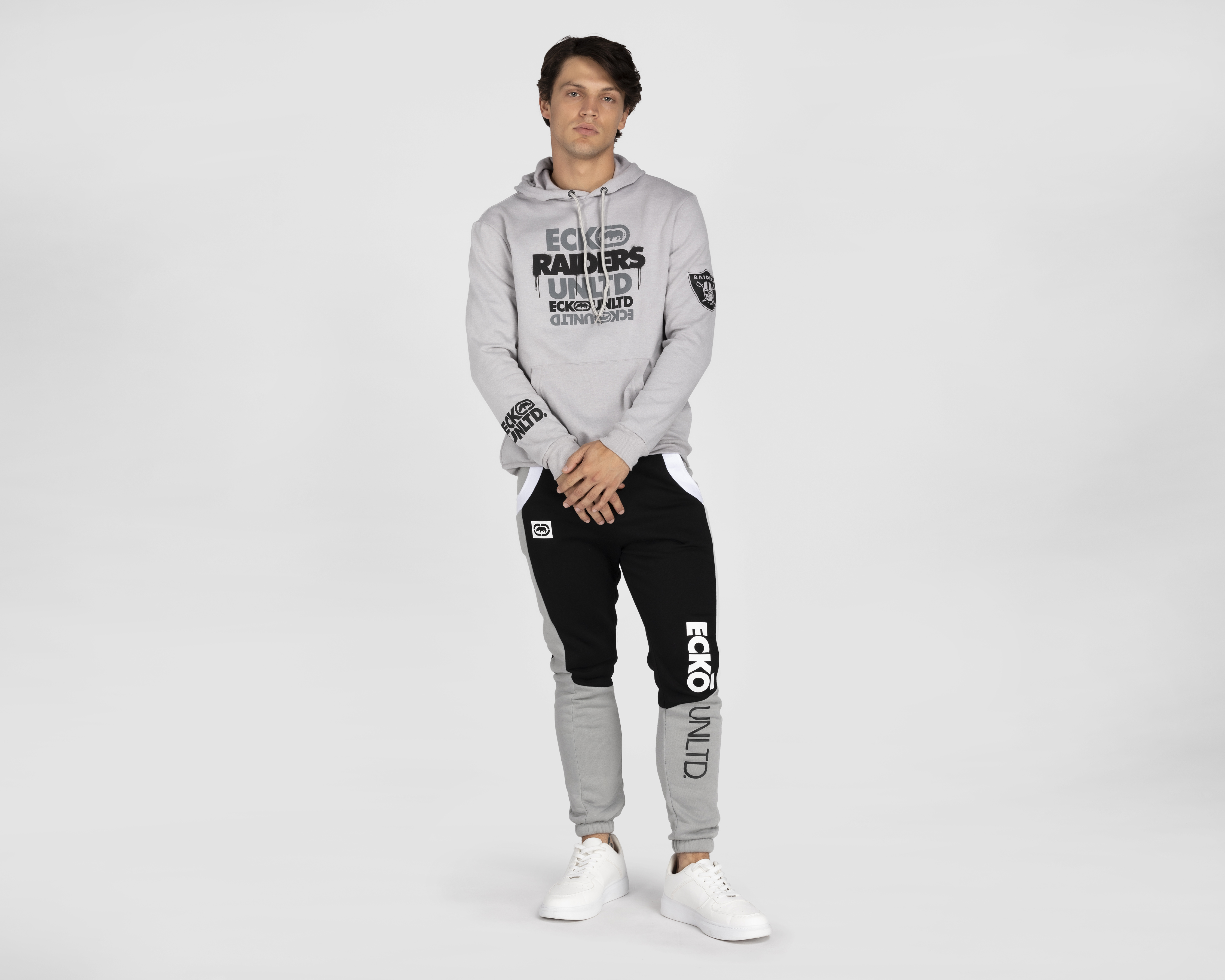 Foto 2 | Foto 2 | Sudadera Eckó Unltd. Las Vegas Raiders
